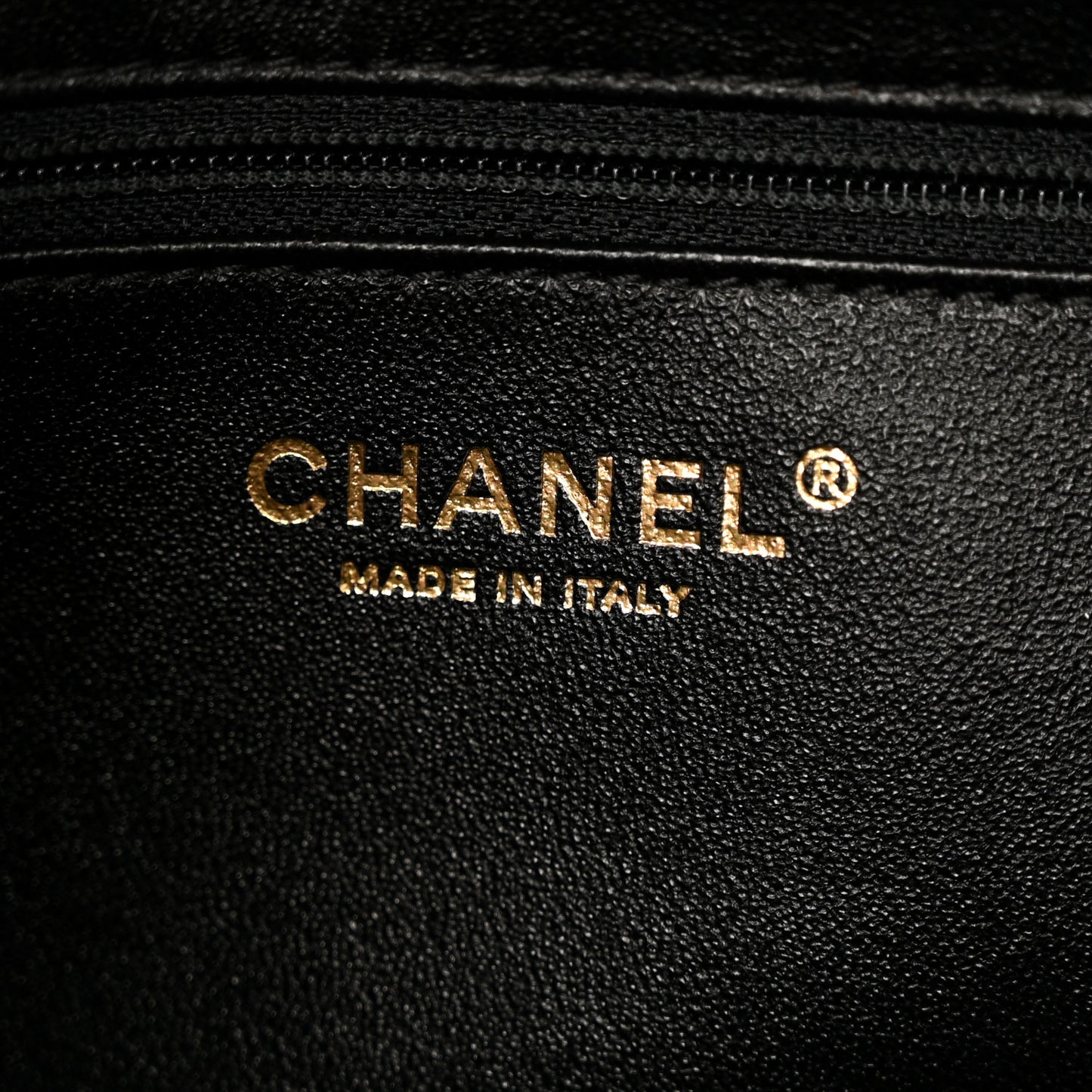 Caviar Quilted Large Business Affinity Flap Black