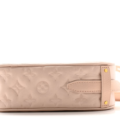 Louis Vuitton Lambskin Embossed Monogram Fall In Love Sac Coeur Light Pink 10 of 11