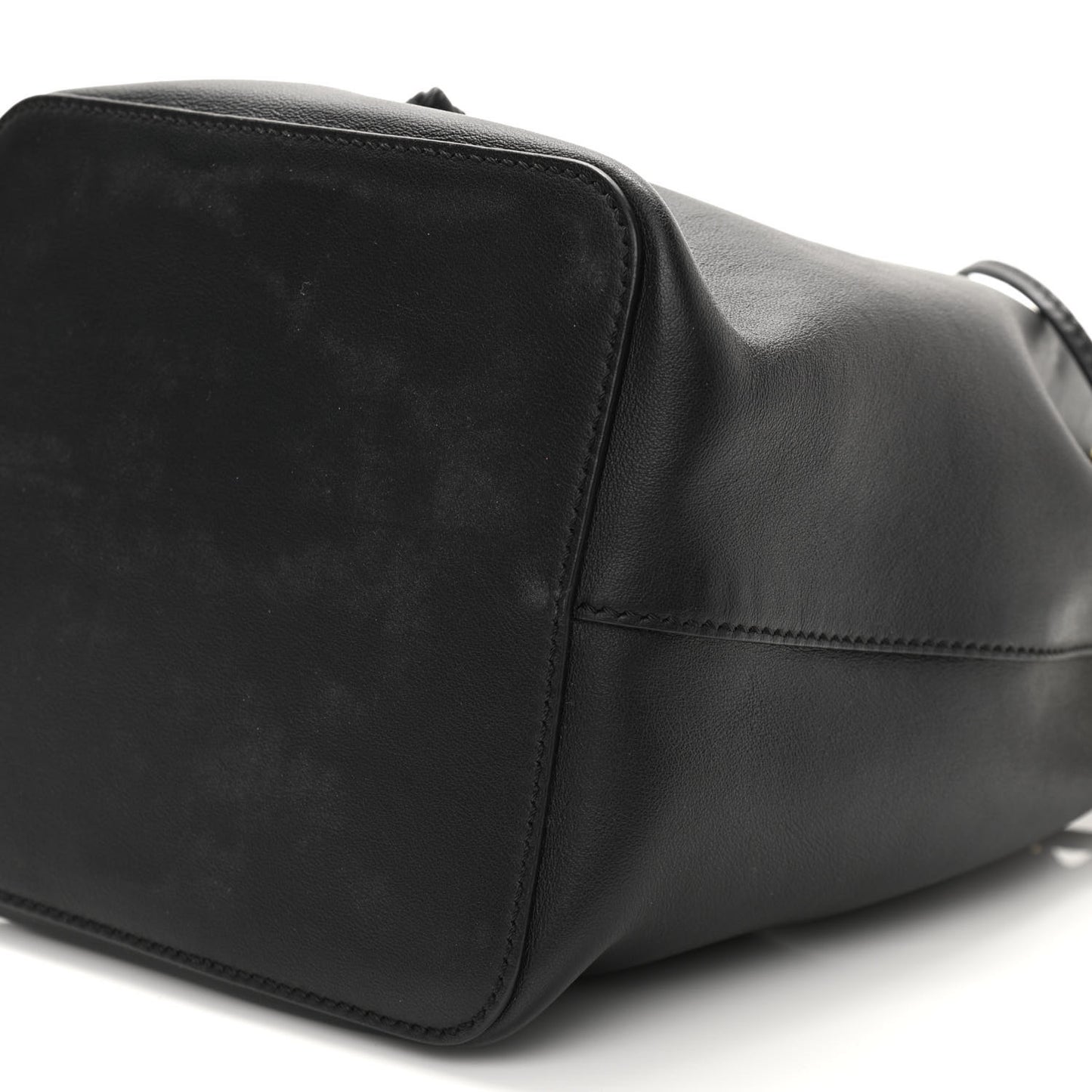 Vitello Grace Matte F is Fendi Grande Mon Tresor Bucket Bag Black