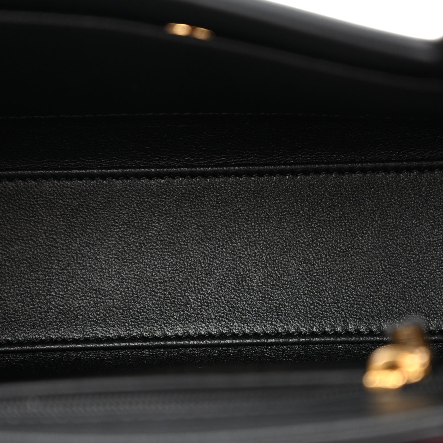 Caviar Nano Kelly Shopper Burgundy