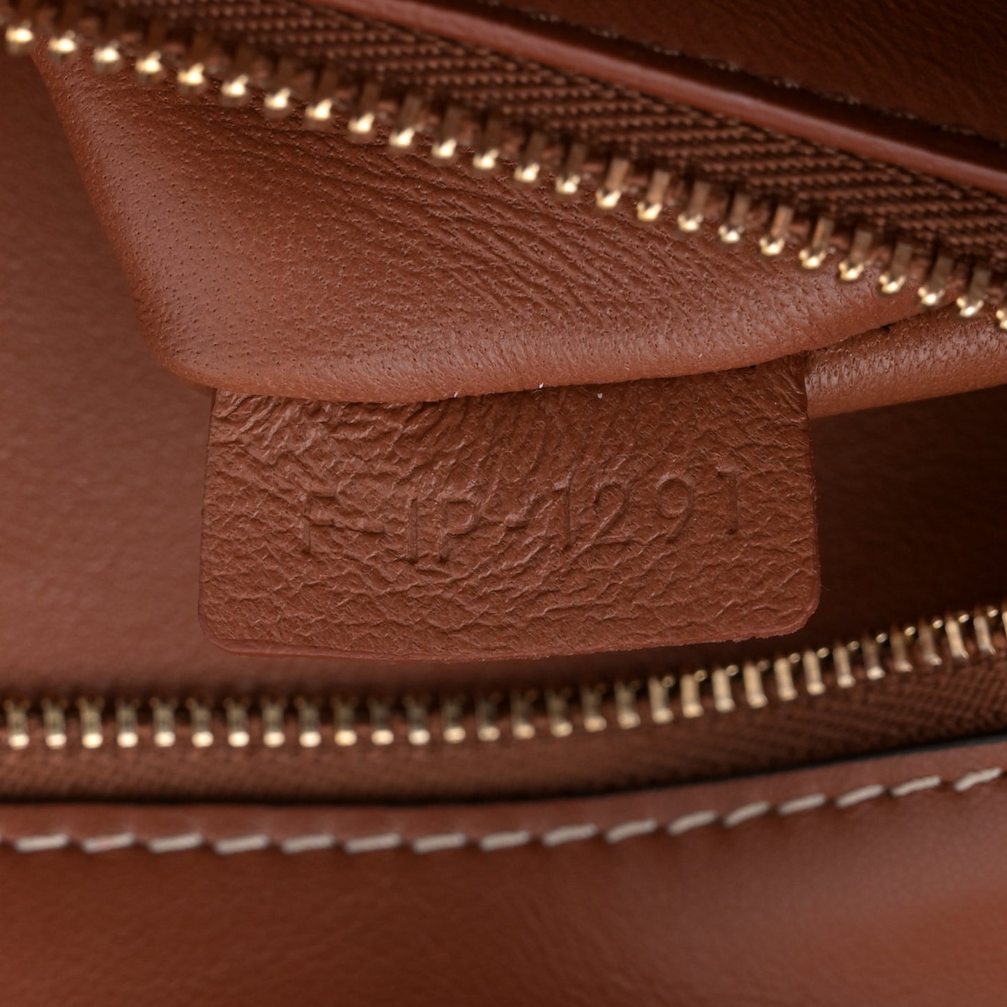 Smooth Calfskin Medium Tabou Tan