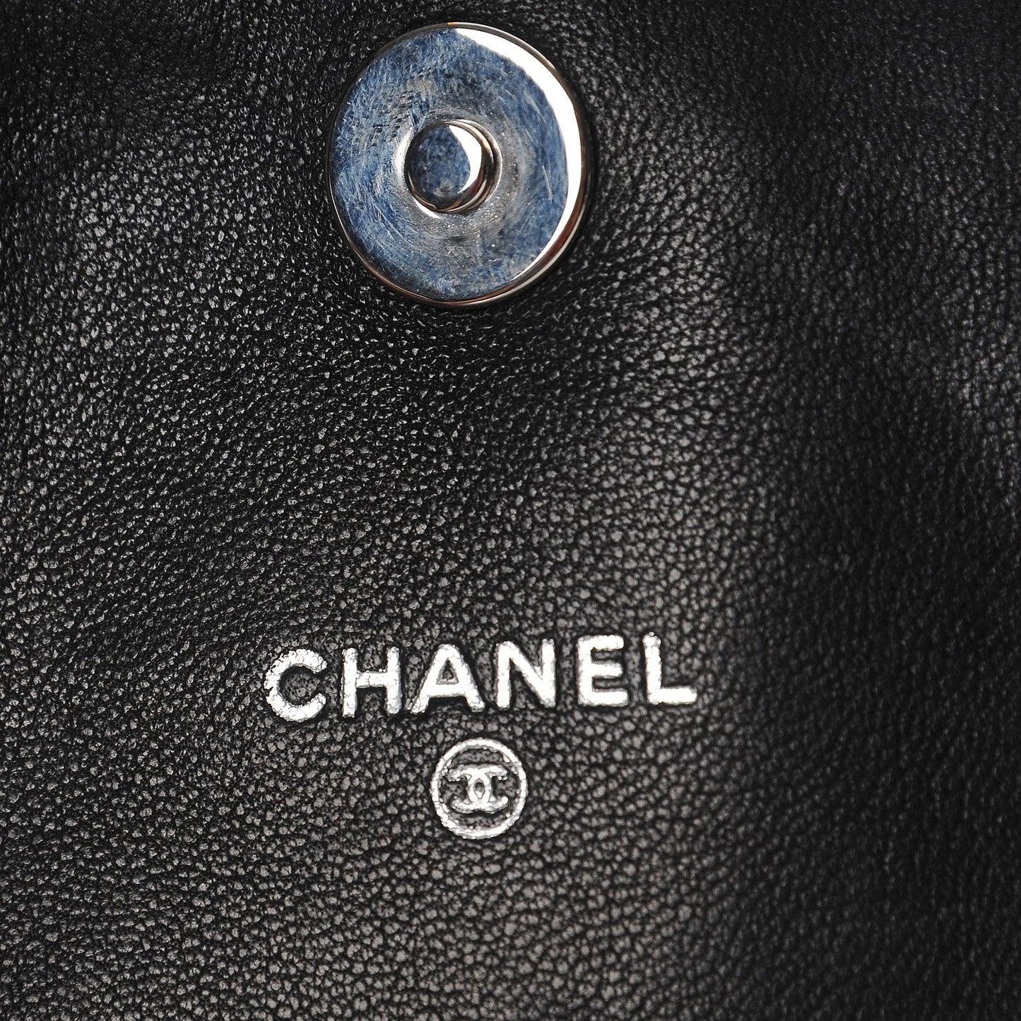 Lambskin Half Moon Wallet On Chain WOC Black