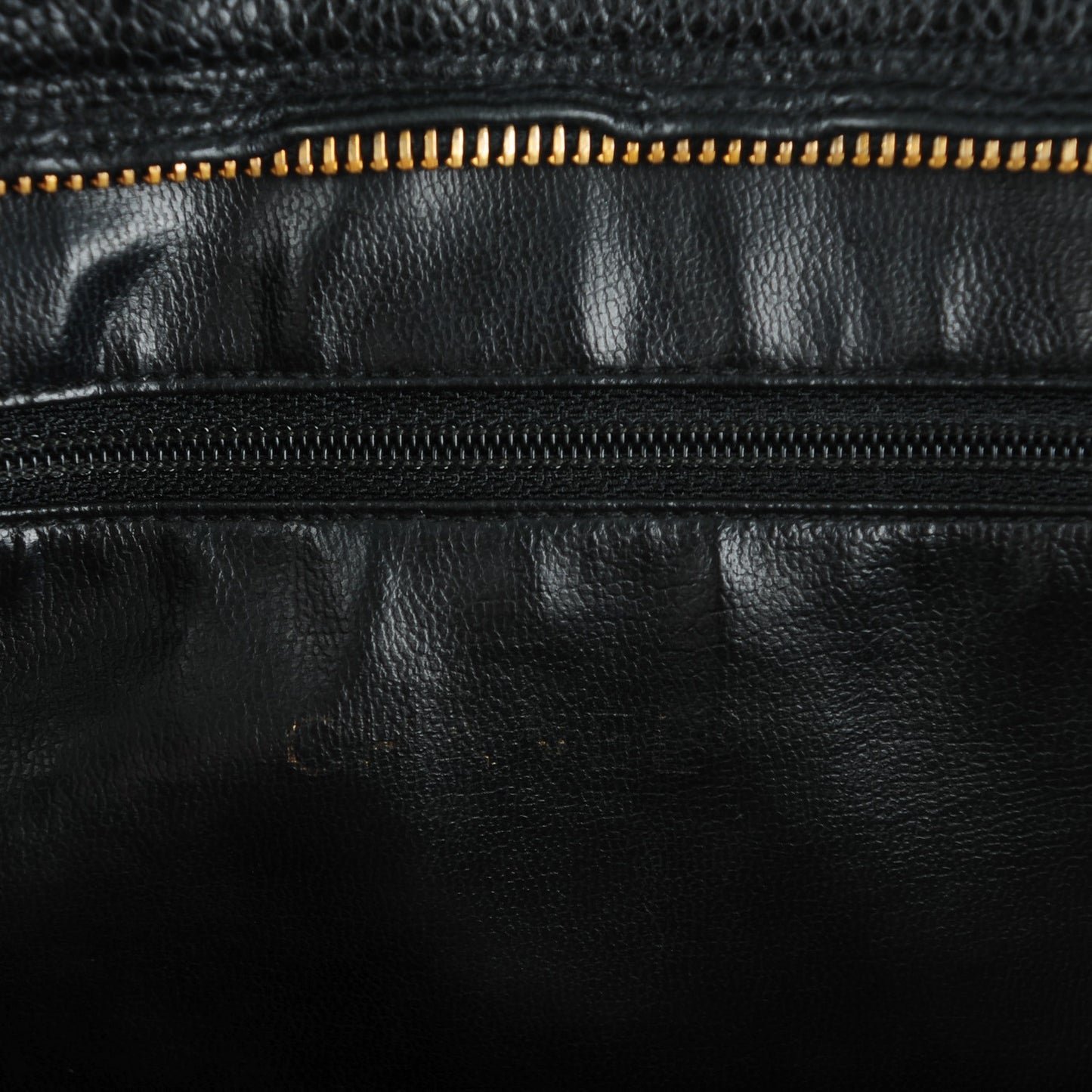 Caviar CC Shoulder Bag Black