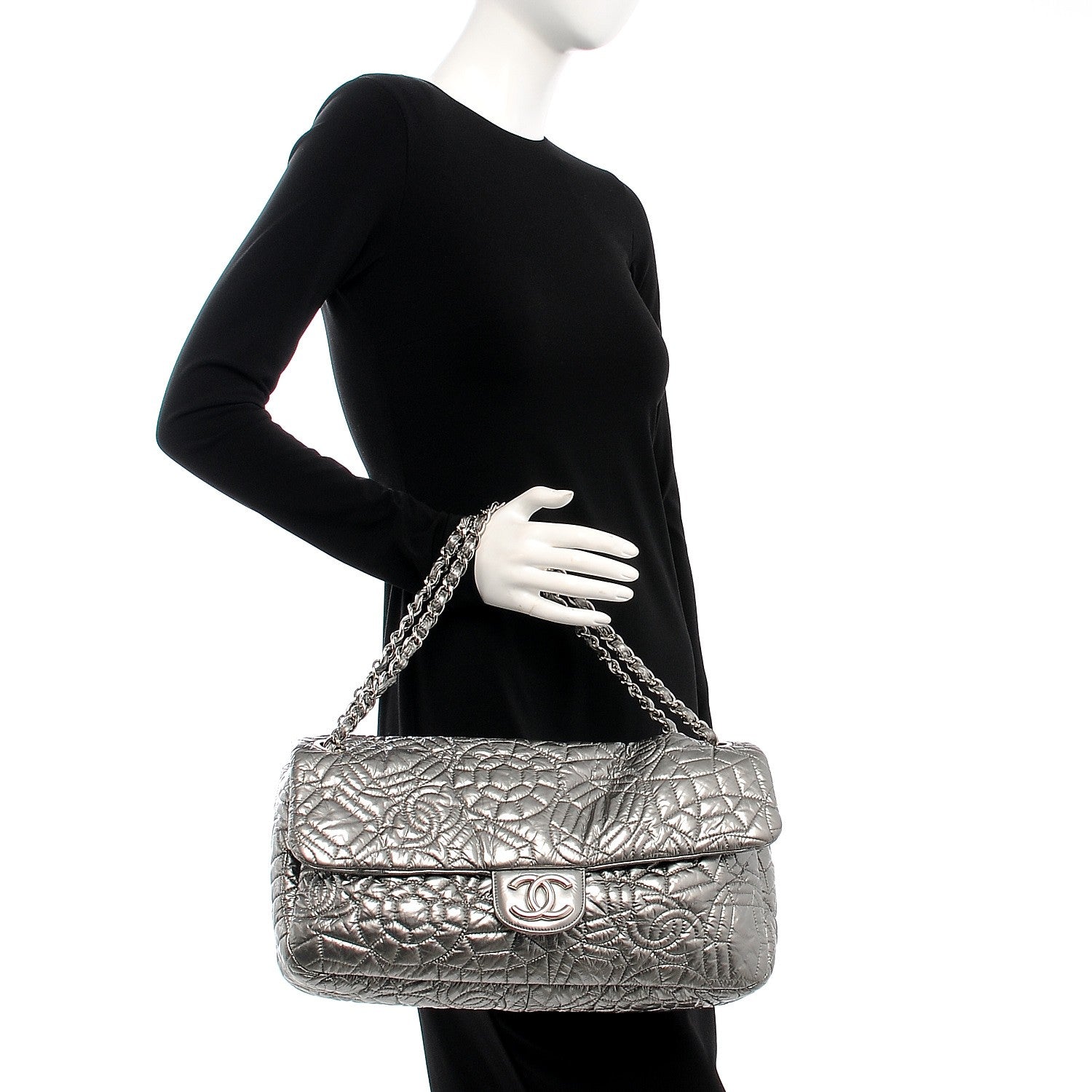 Chanel Vinyl Graphic Edge Flap Silver 2 of 9