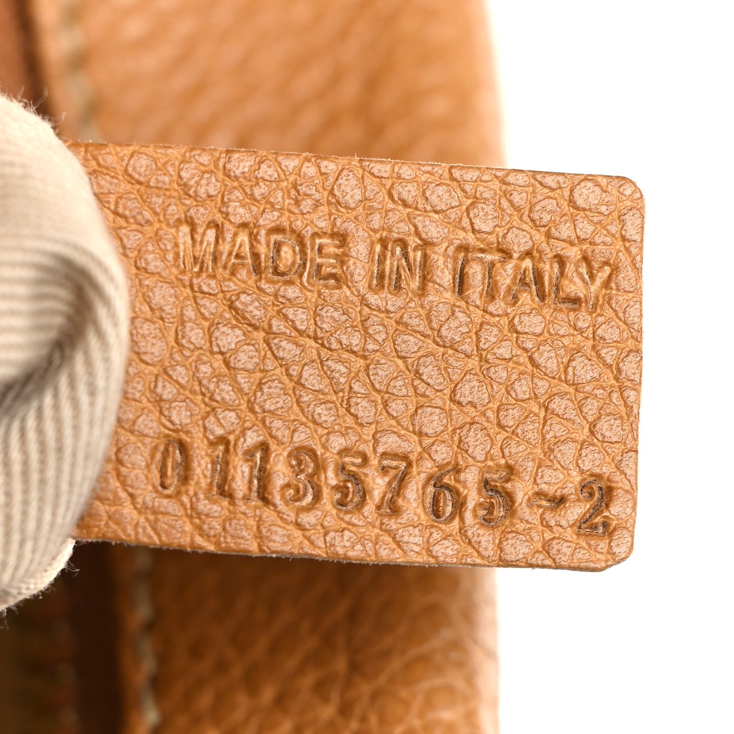 Calfskin Medium Paraty Brown Sugar