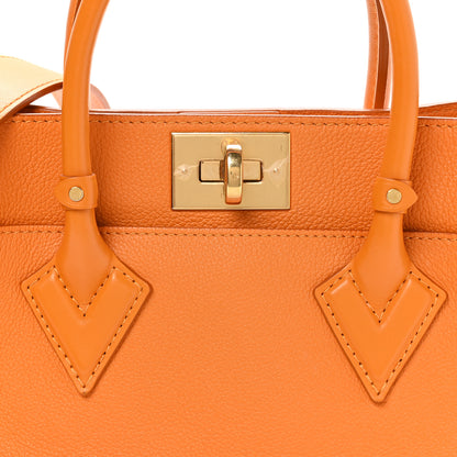 Louis Vuitton Mahina On My Side PM Summer Gold 7 of 9