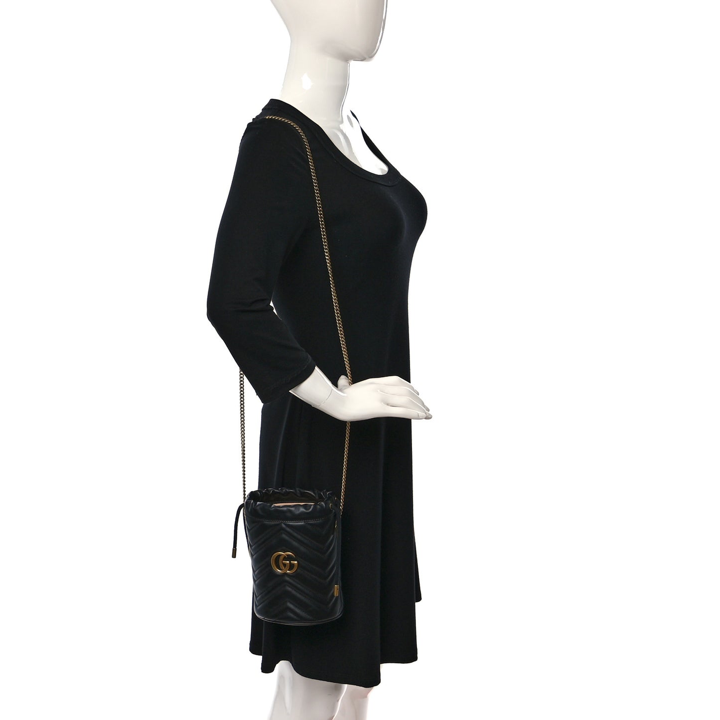 Calfskin Matelasse Mini GG Marmont 2.0 Bucket Bag Black