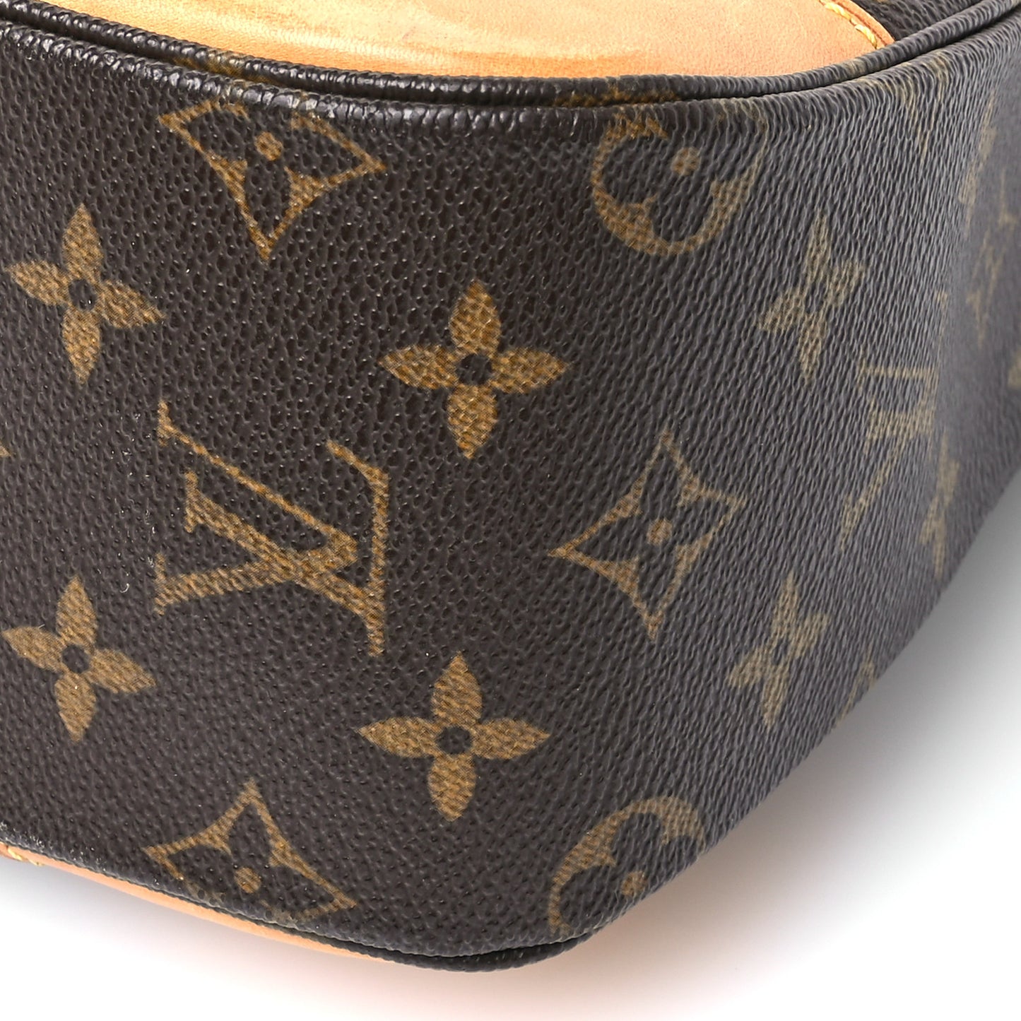 Monogram Boulogne 30