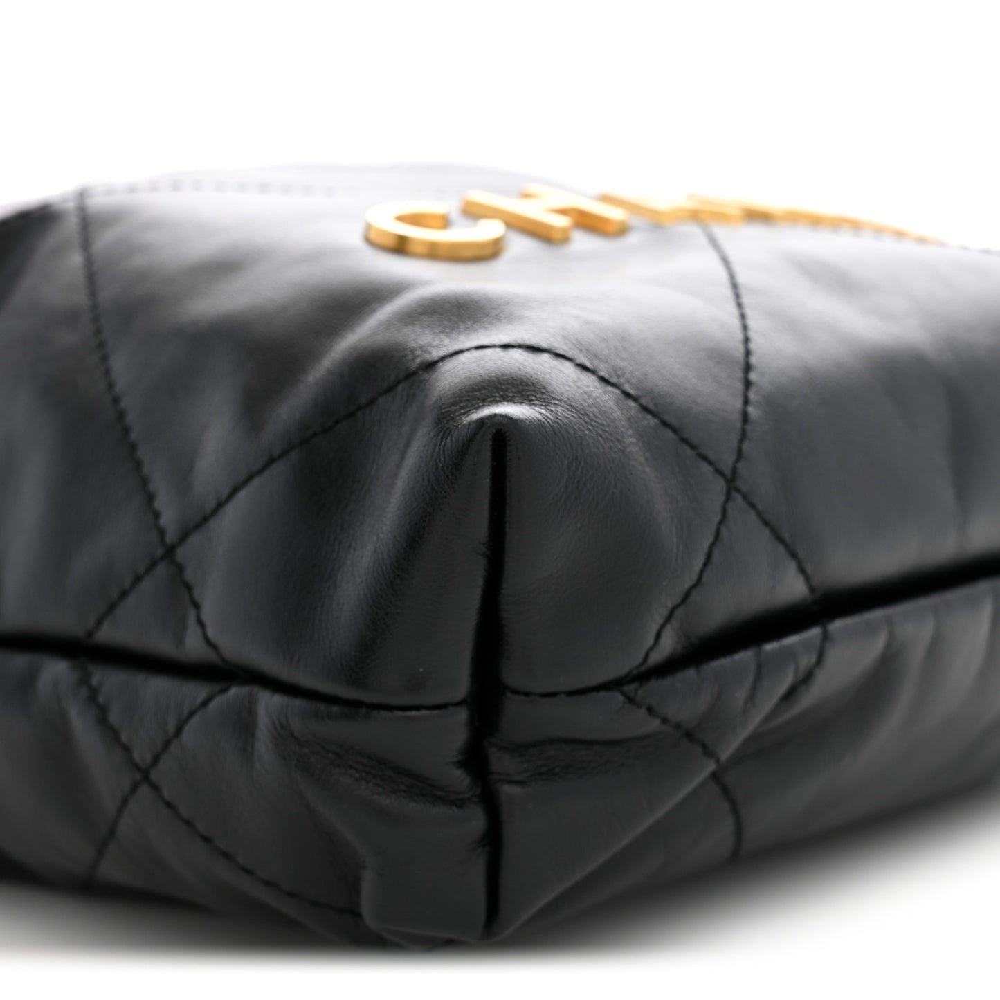 Shiny Calfskin Quilted Mini Chanel 22 Black