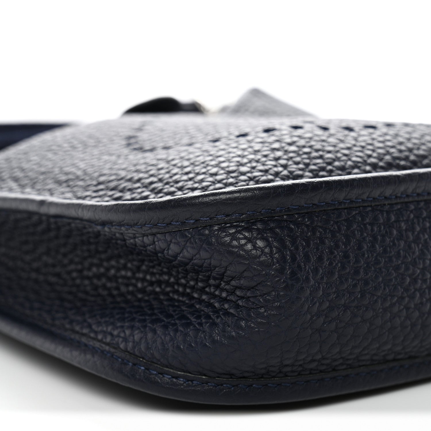 Hermes Taurillon Clemence Evelyne TPM Bleu Nuit 9 of 11