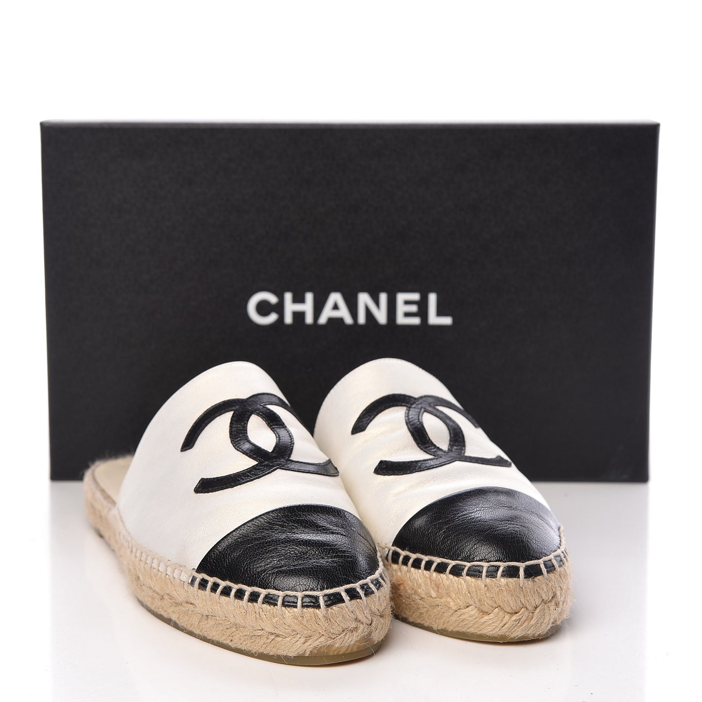 Iridescent Goatskin CC Espadrille Mules 36 Ivory Black