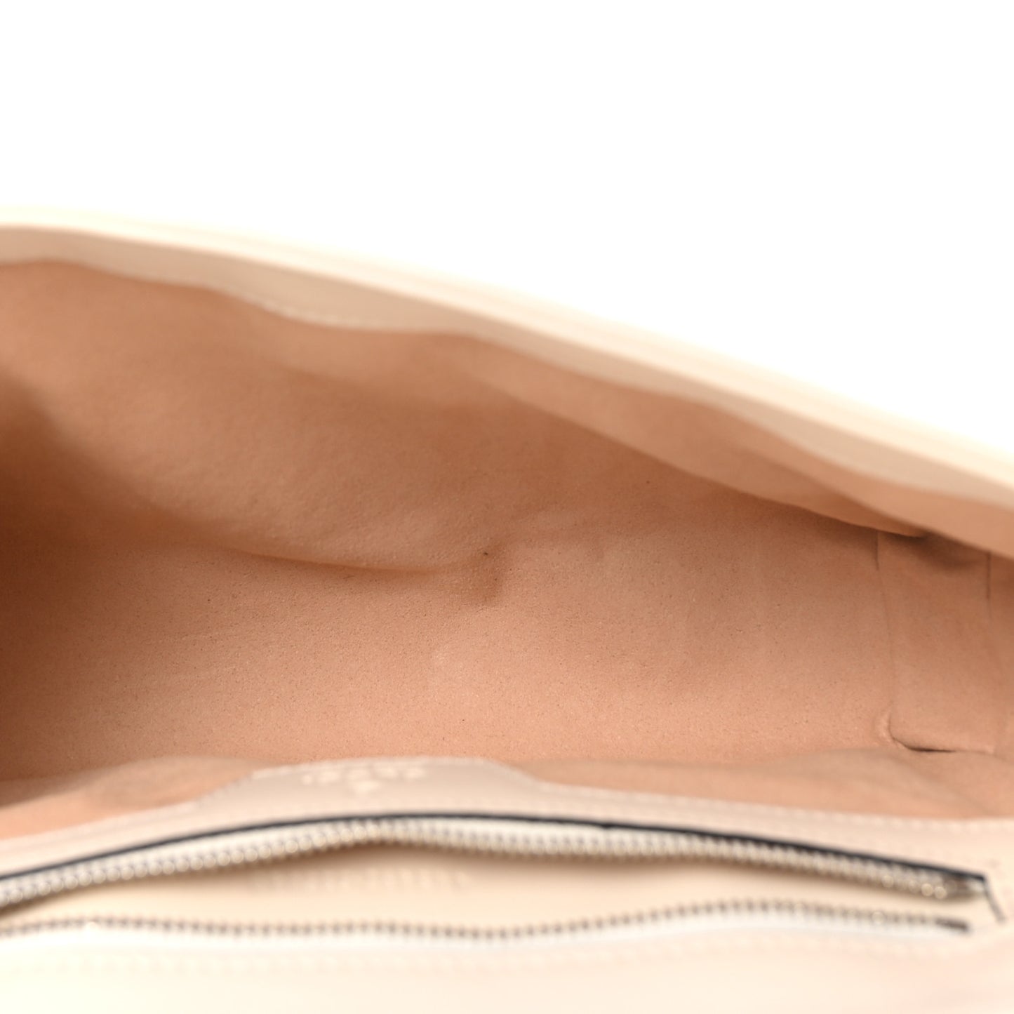 Calfskin Matelasse Aria Small GG Marmont Shoulder Bag Mystic White