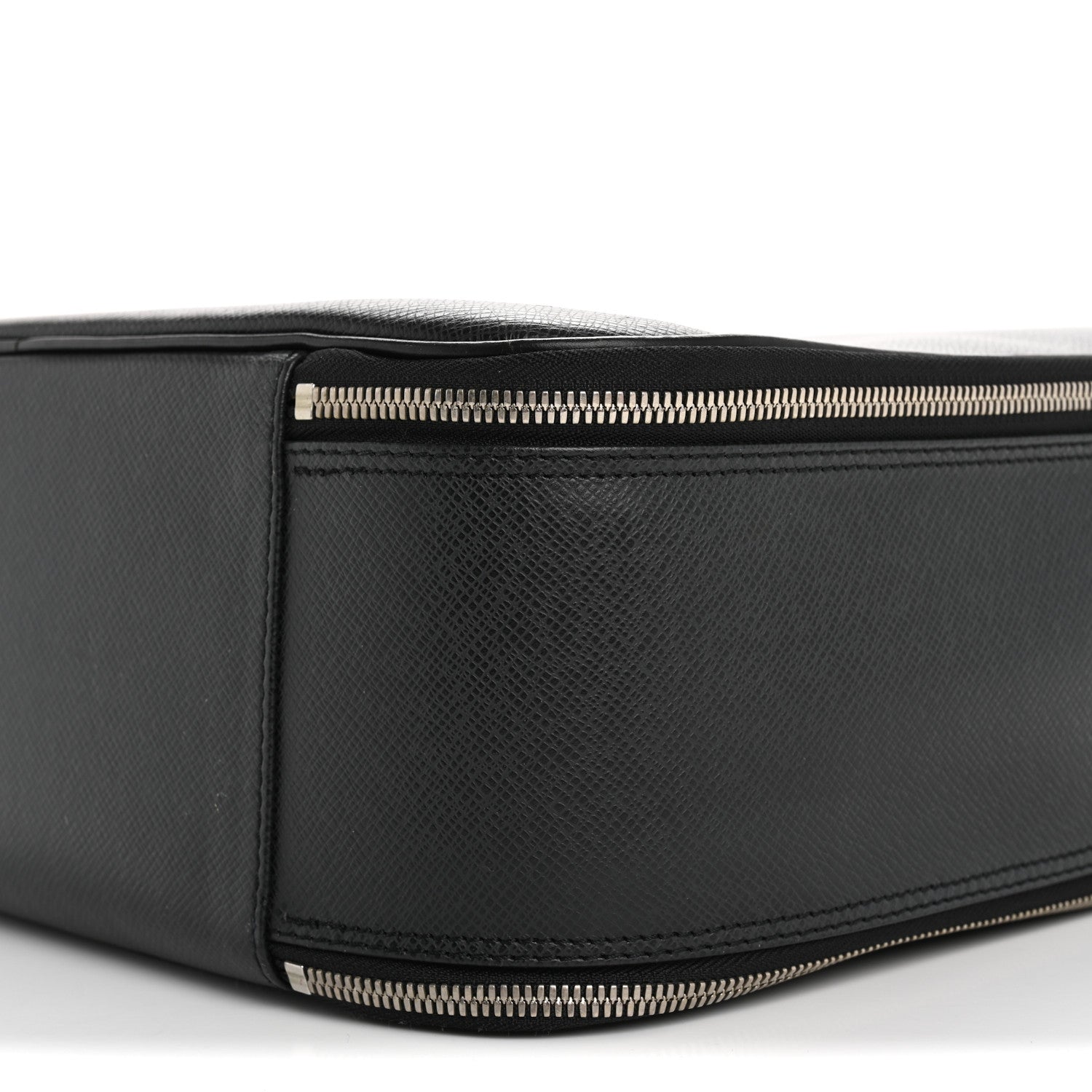 Louis Vuitton Taiga Tura Laptop Briefcase Ardoise 9 of 14