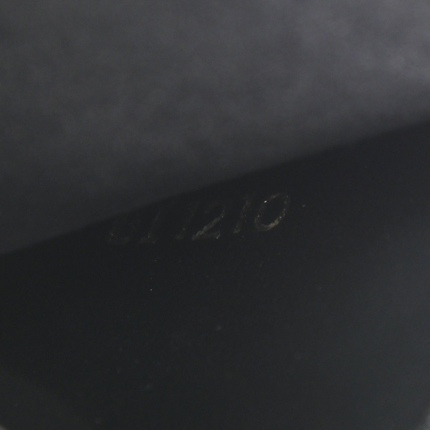 Louis Vuitton Reverse Monogram Giant Double Zip Pochette 8 of 10