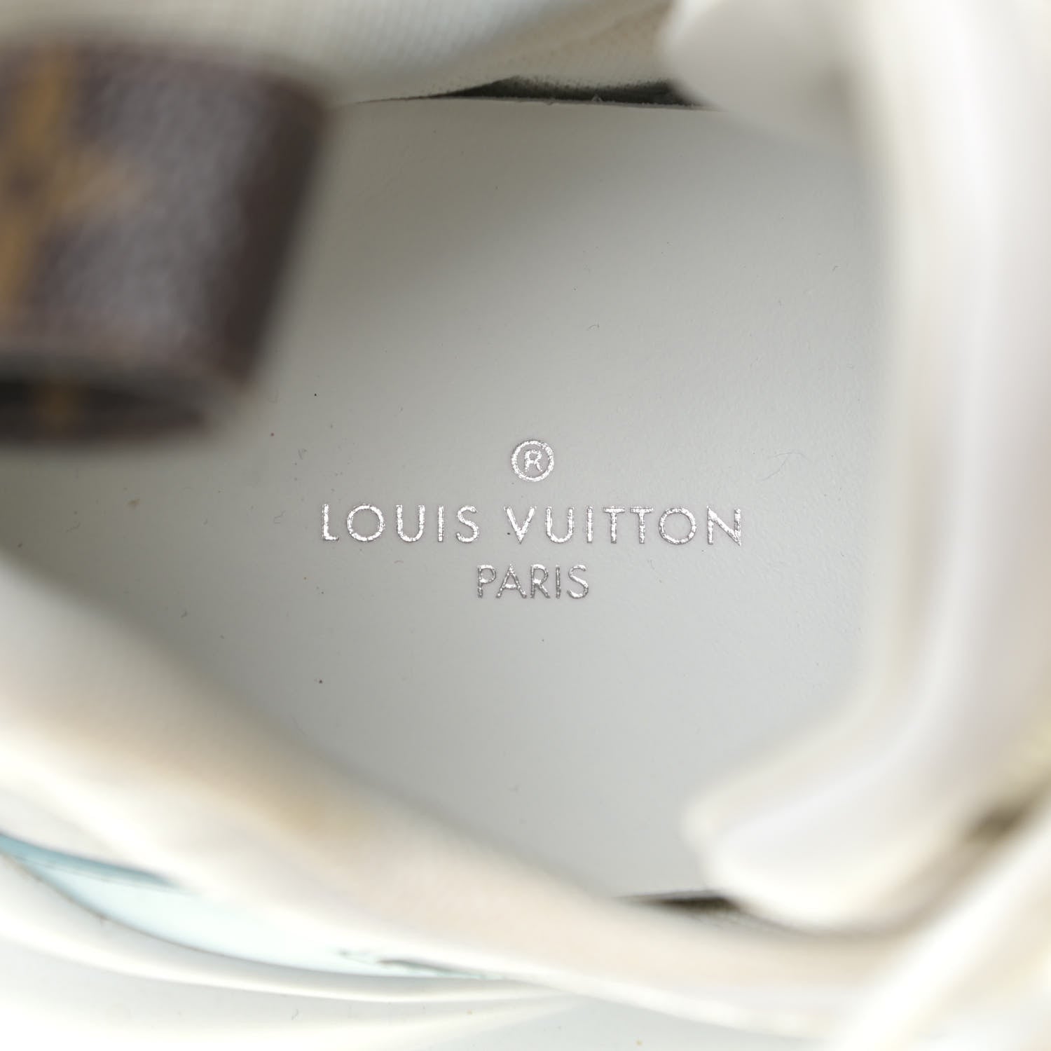 Louis Vuitton Calfskin Technical Nylon LV Archlight Sneakers 38.5 White Blue Gris 12 of 20