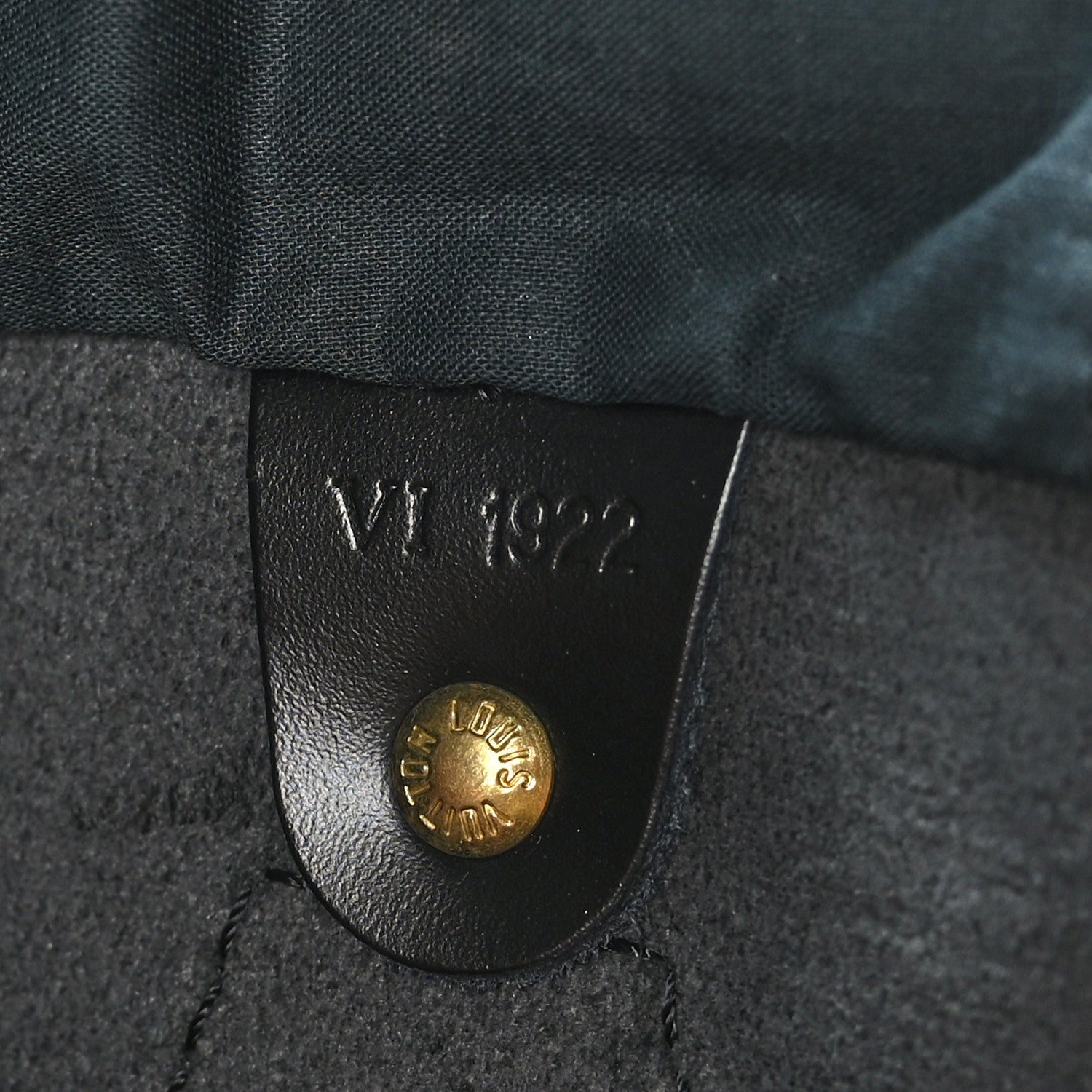 Louis Vuitton Epi Speedy 25 Black 7 of 12