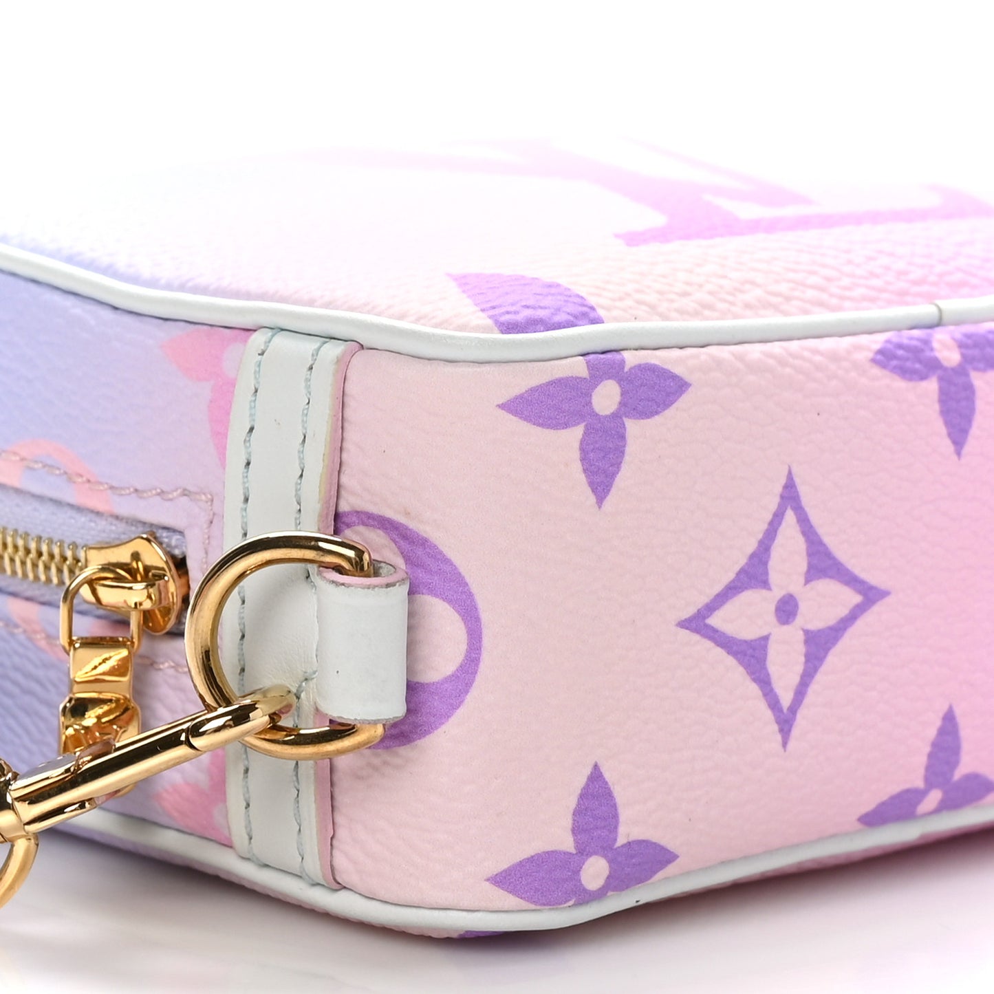 LOUIS VUITTON Monogram Giant Spring In The City Wapity Case Sunrise Pastel