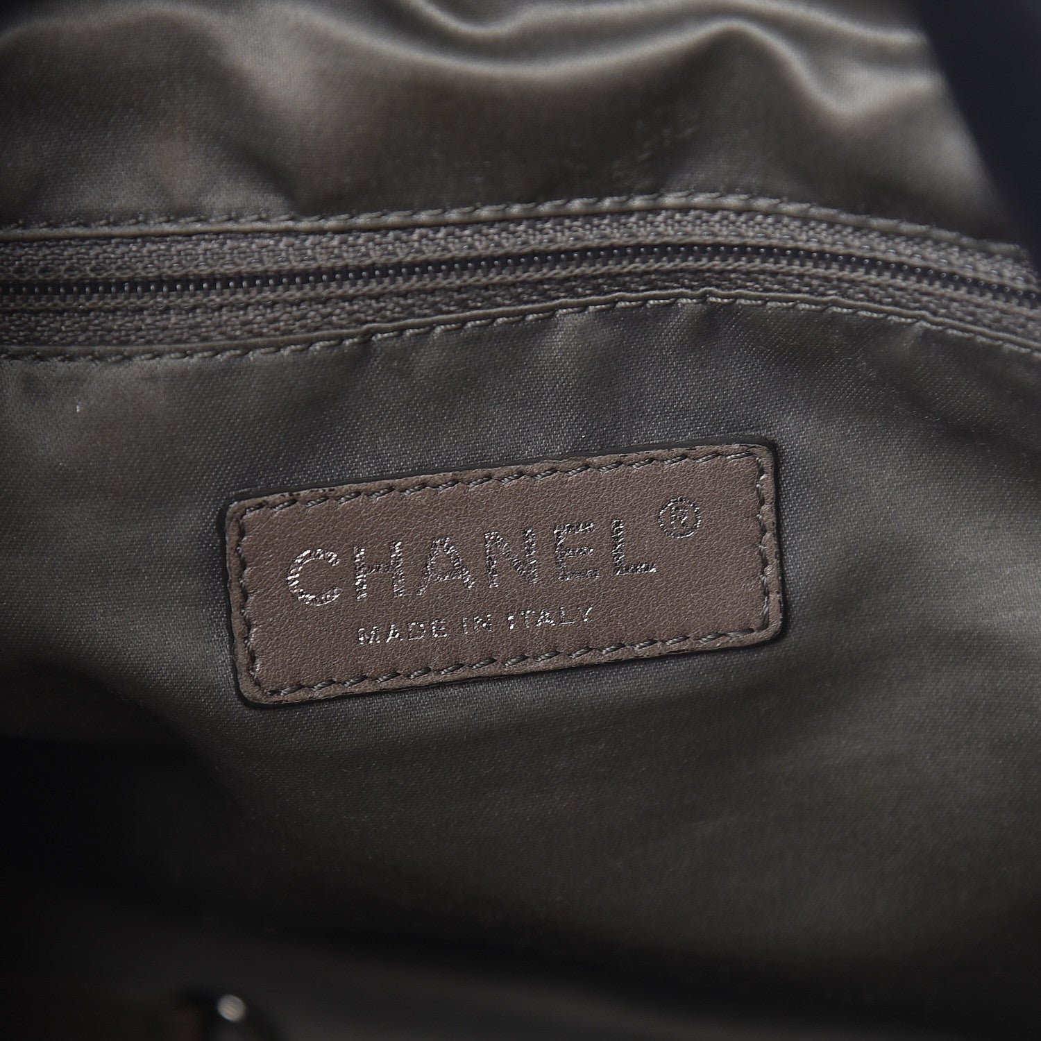 Chanel Calfskin Modern Chain Rhodoid Hobo Black 7 of 11