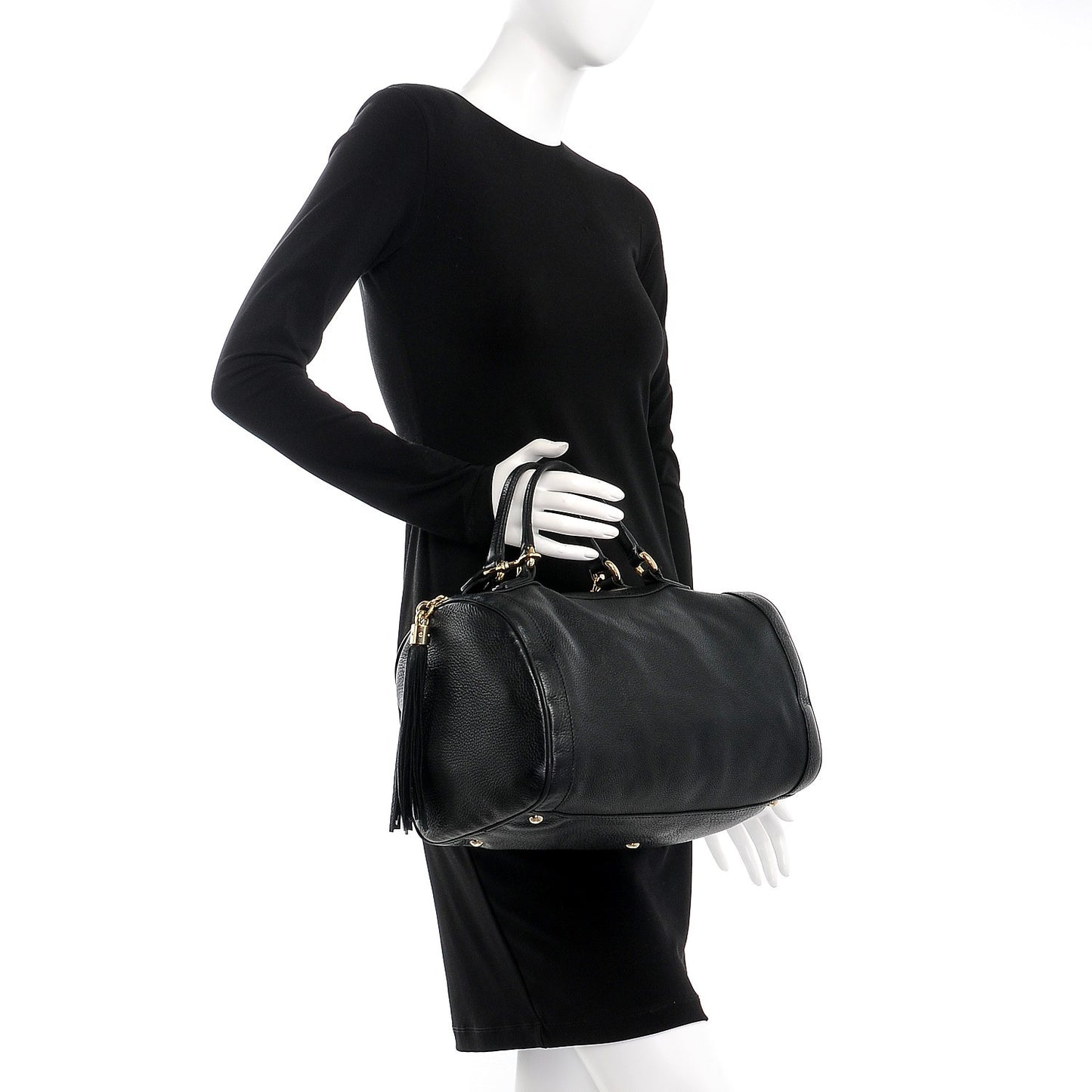 Pebbled Calfskin Medium Soho Boston Black