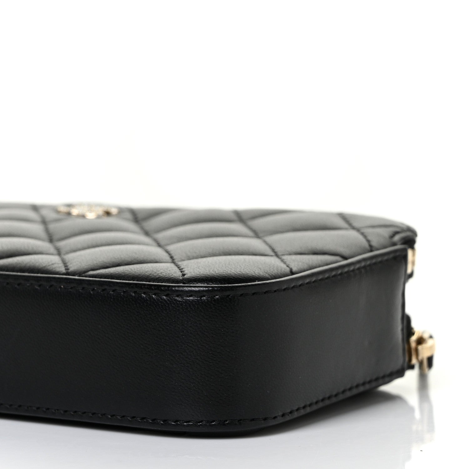 Chanel Iridescent Lambskin Quilted Pearl Clutch With Chain Black 10 of 10