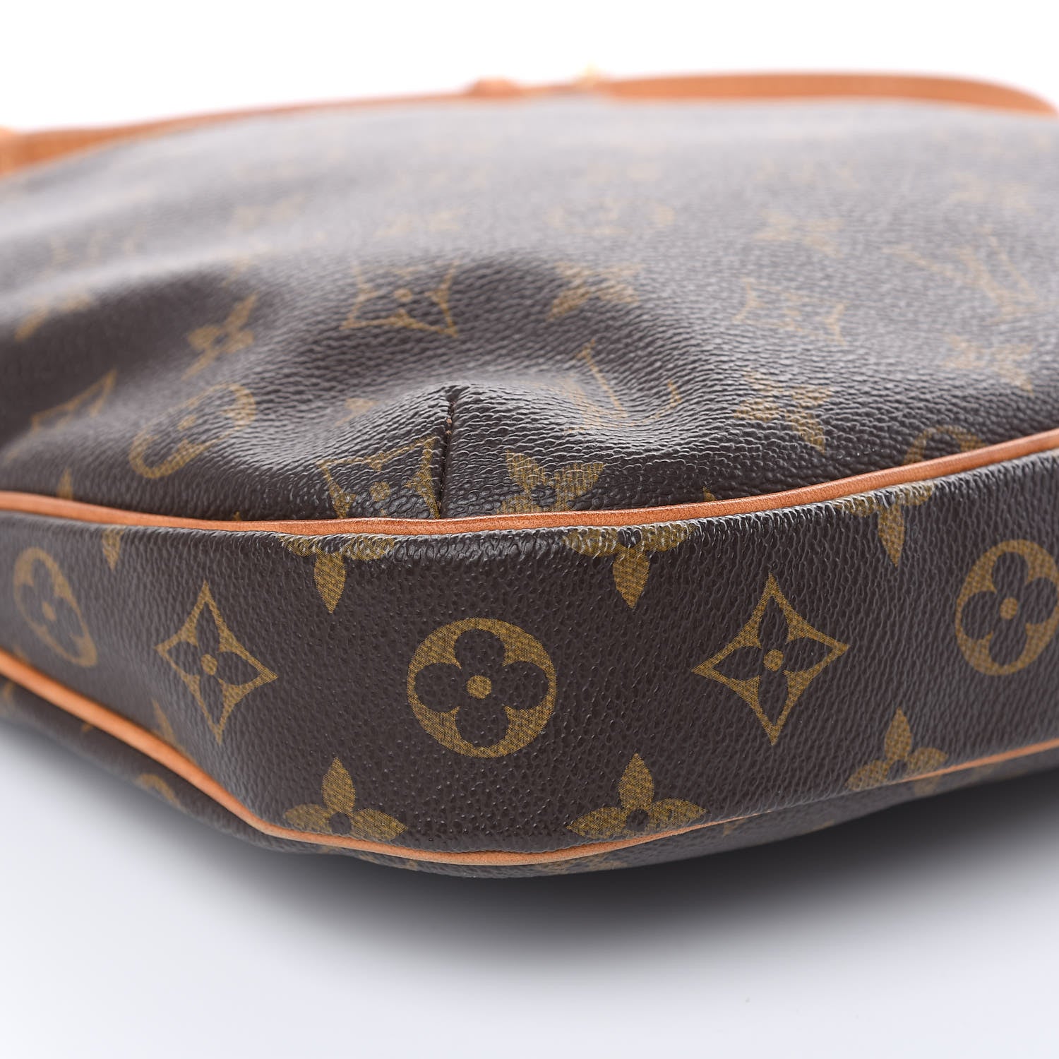 Louis Vuitton Monogram Odeon PM 6 of 16