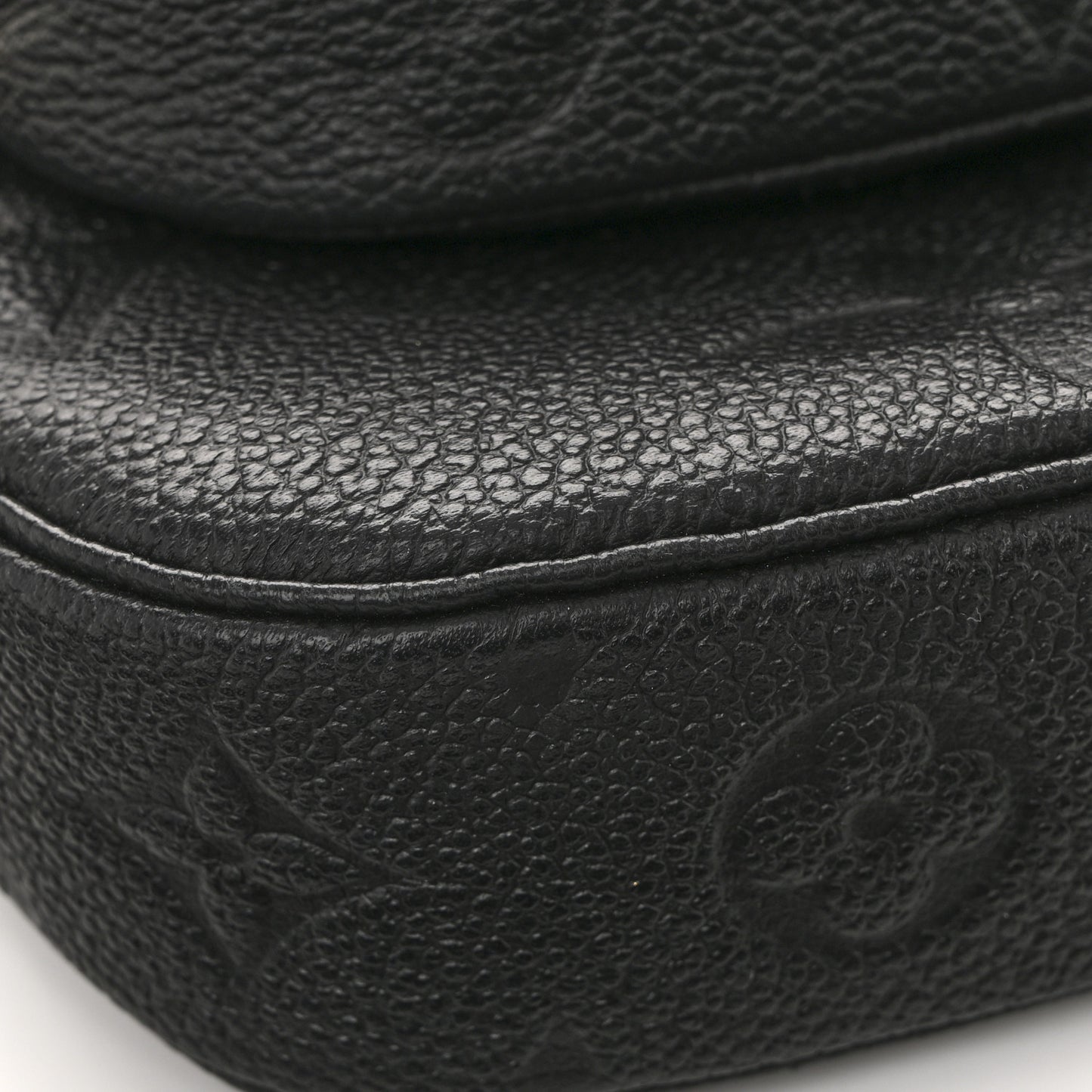 Empreinte Monogram Giant Multi Pochette Accessories Black
