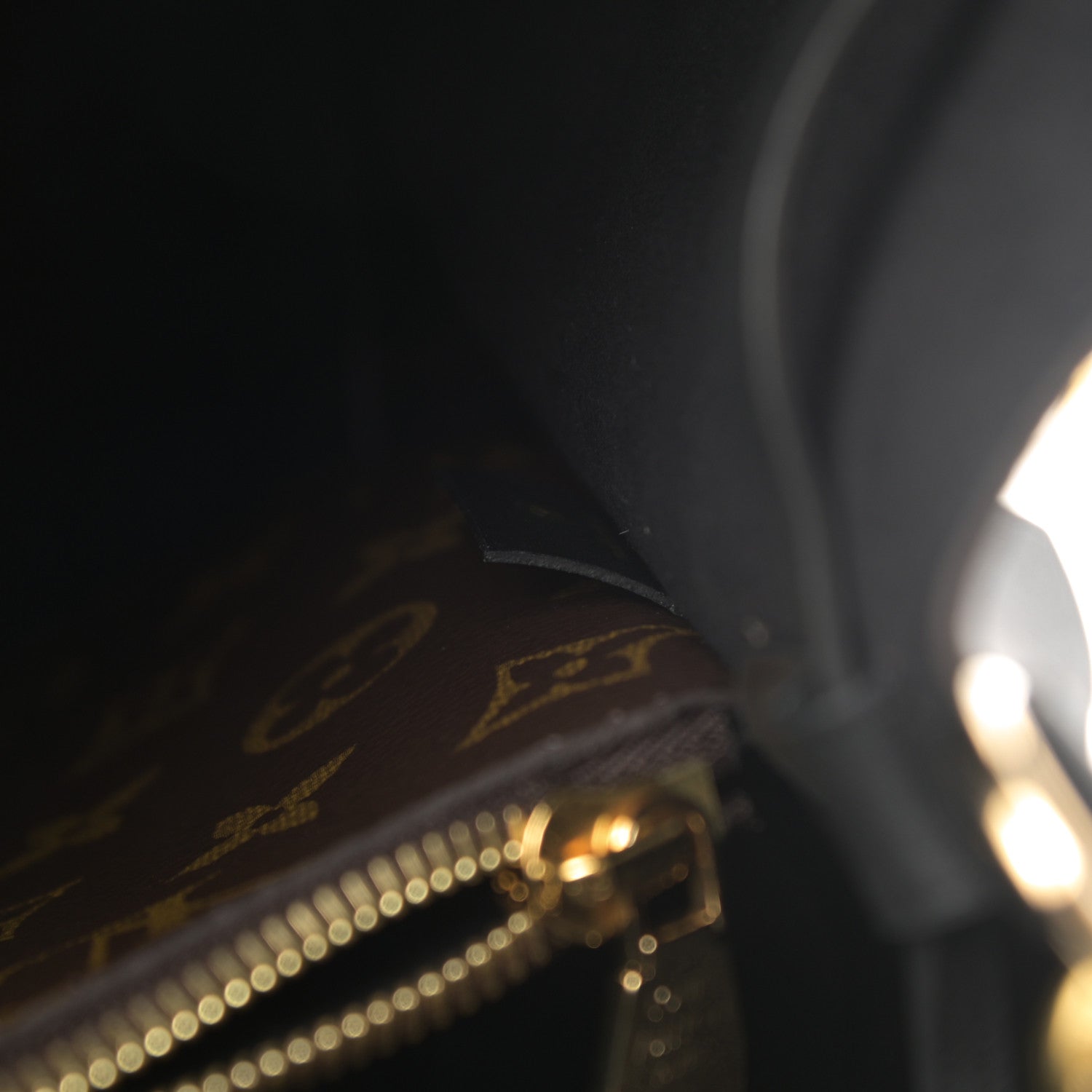 Louis Vuitton Monogram Neonoe MM Black 7 of 13