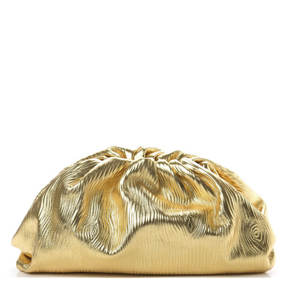 Bottega Veneta Metallic Bark Calfskin Embossed The Pouch Oversized Clutch Oro 2 of 9