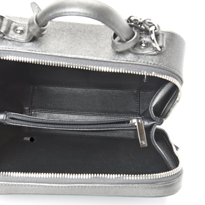 Chanel Metallic Caviar Quilted Medium CC Filigree Vanity Case Dark Silver 4 of 9