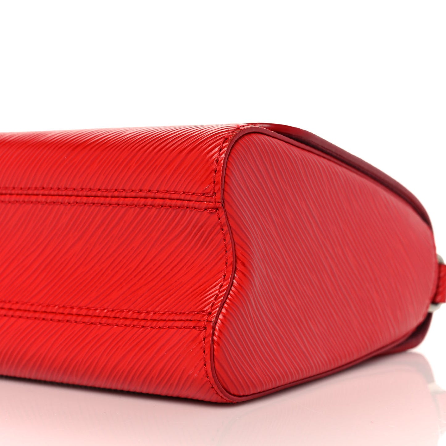 Epi Twist Shoulder Bag MM Coquelicot