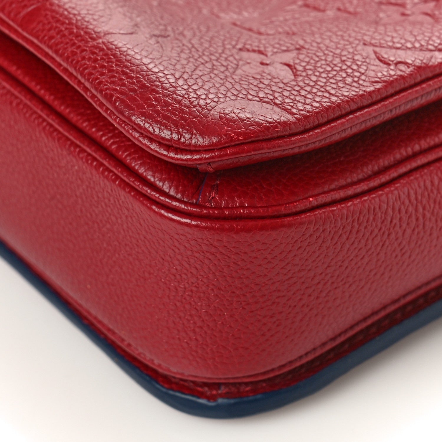 Louis Vuitton LOUIS VUITTON Empreinte Pochette Metis Cherry Berry 8 of 9