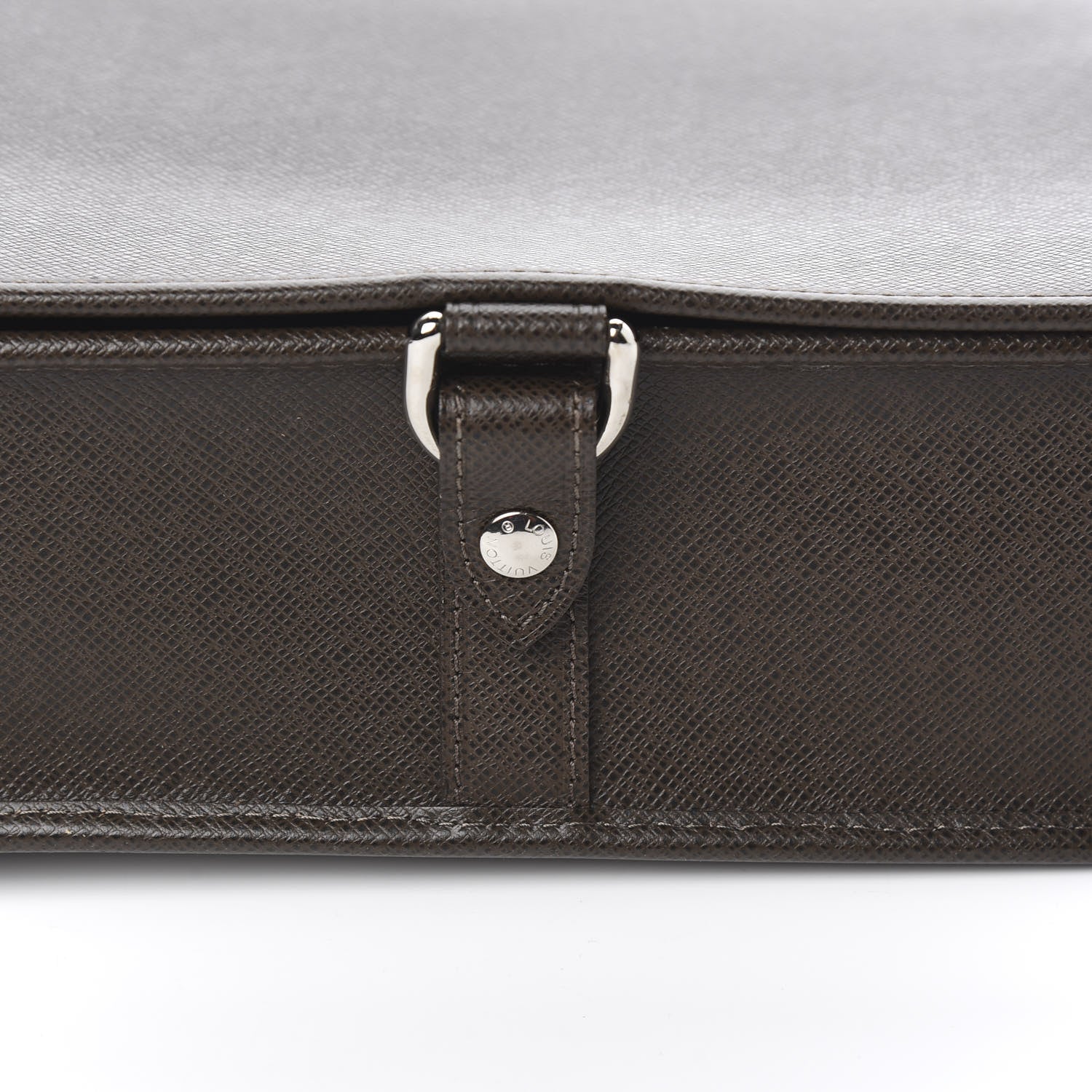 Louis Vuitton Taiga Andrei Grizzli 8 of 8
