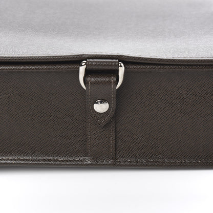 Louis Vuitton Taiga Andrei Grizzli 8 of 8