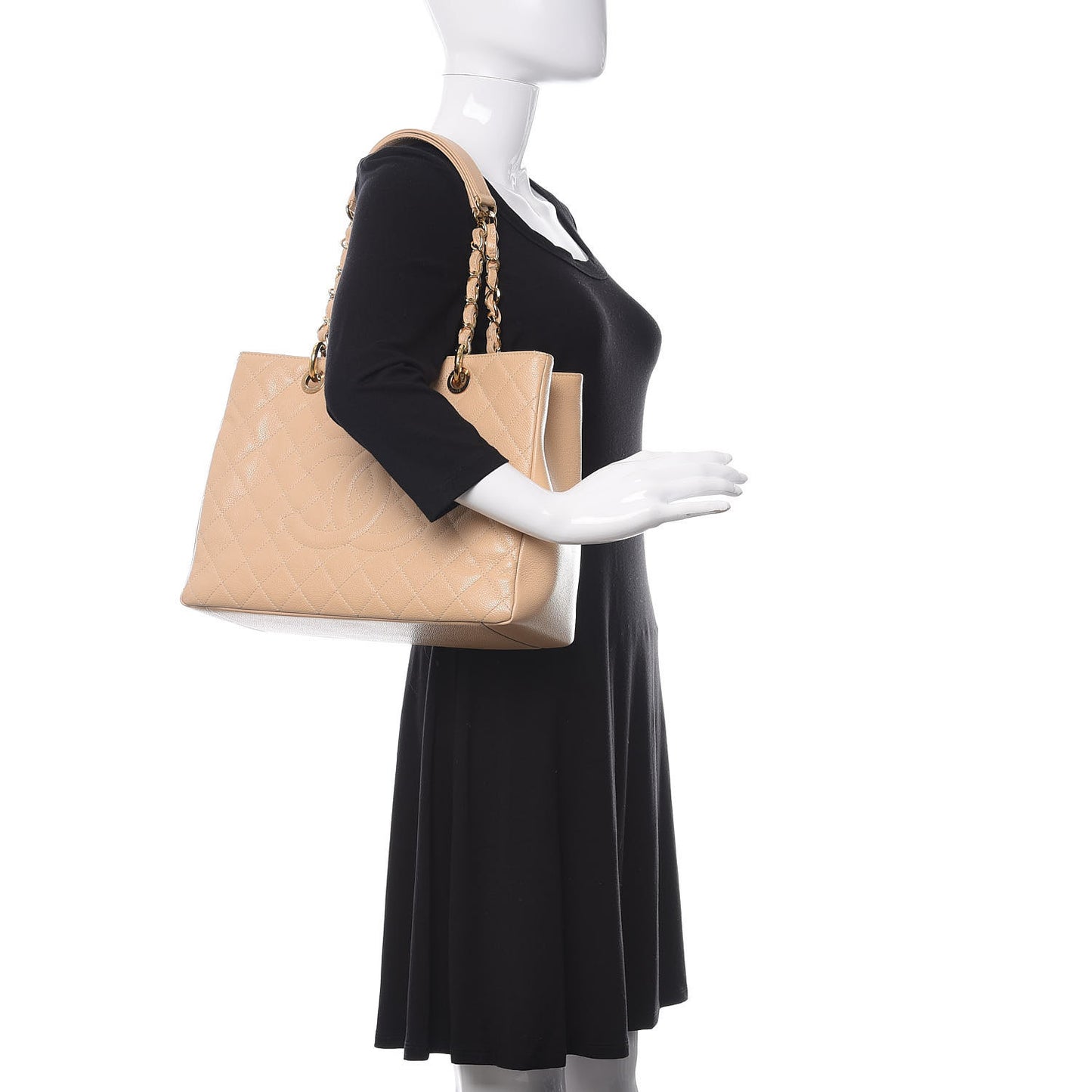 Caviar Quilted Grand Shopping Tote GST Beige Clair
