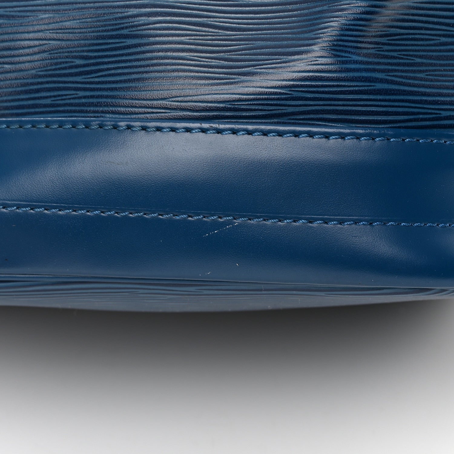 Louis Vuitton Epi Noe Toledo 19 of 20