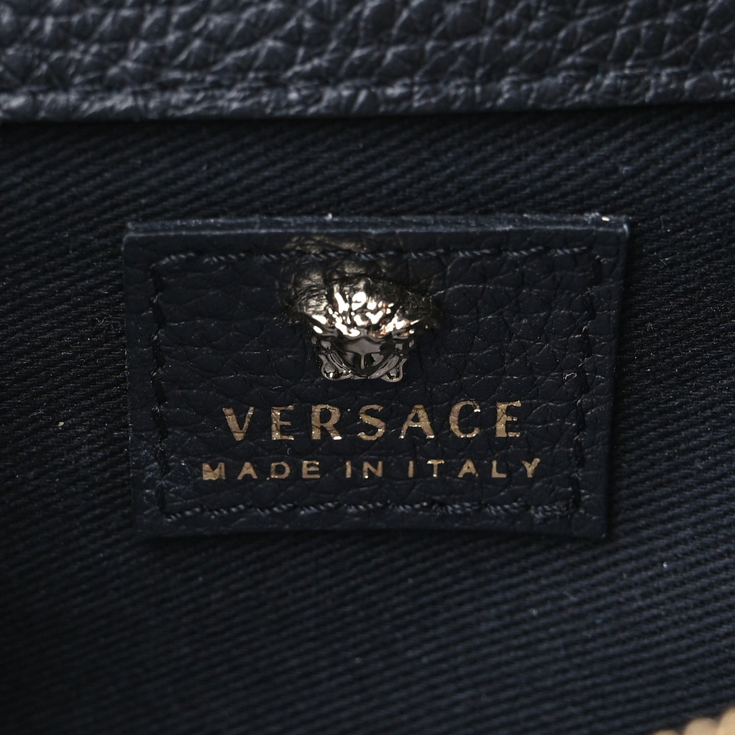 Grained Calfskin Medusa Wallet On Chain Black