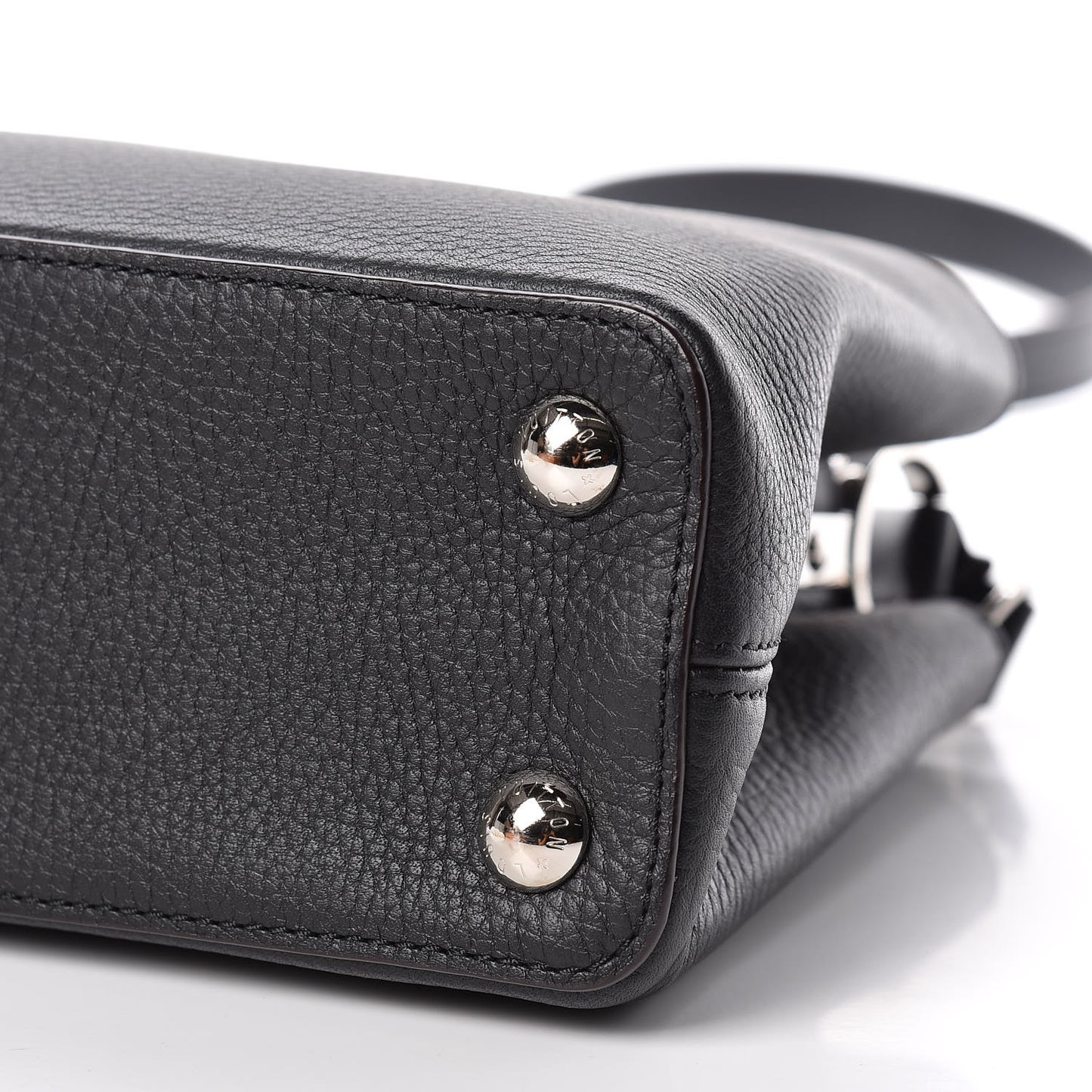 Taurillon Capucines BB Black