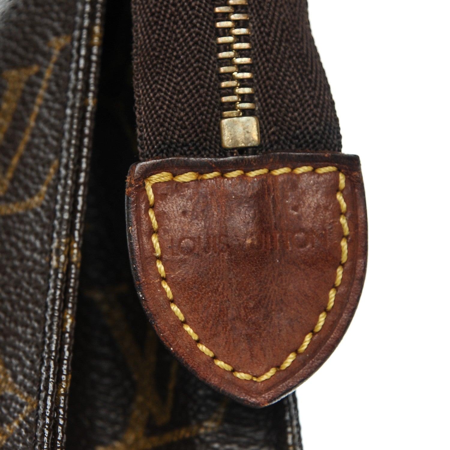 Louis Vuitton Monogram Toiletry Pouch 19 6 of 7