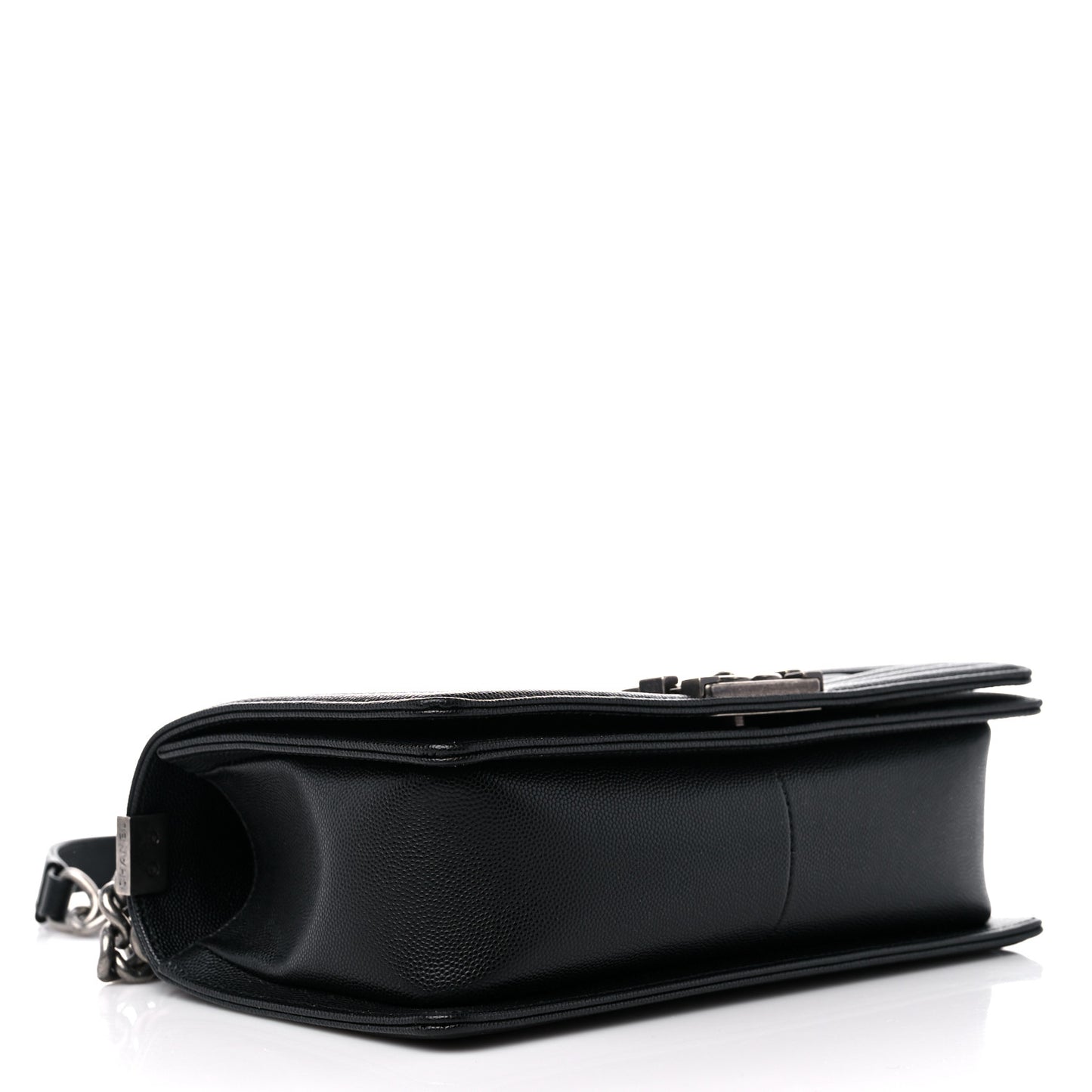 Caviar Quilted Medium Boy Flap Black