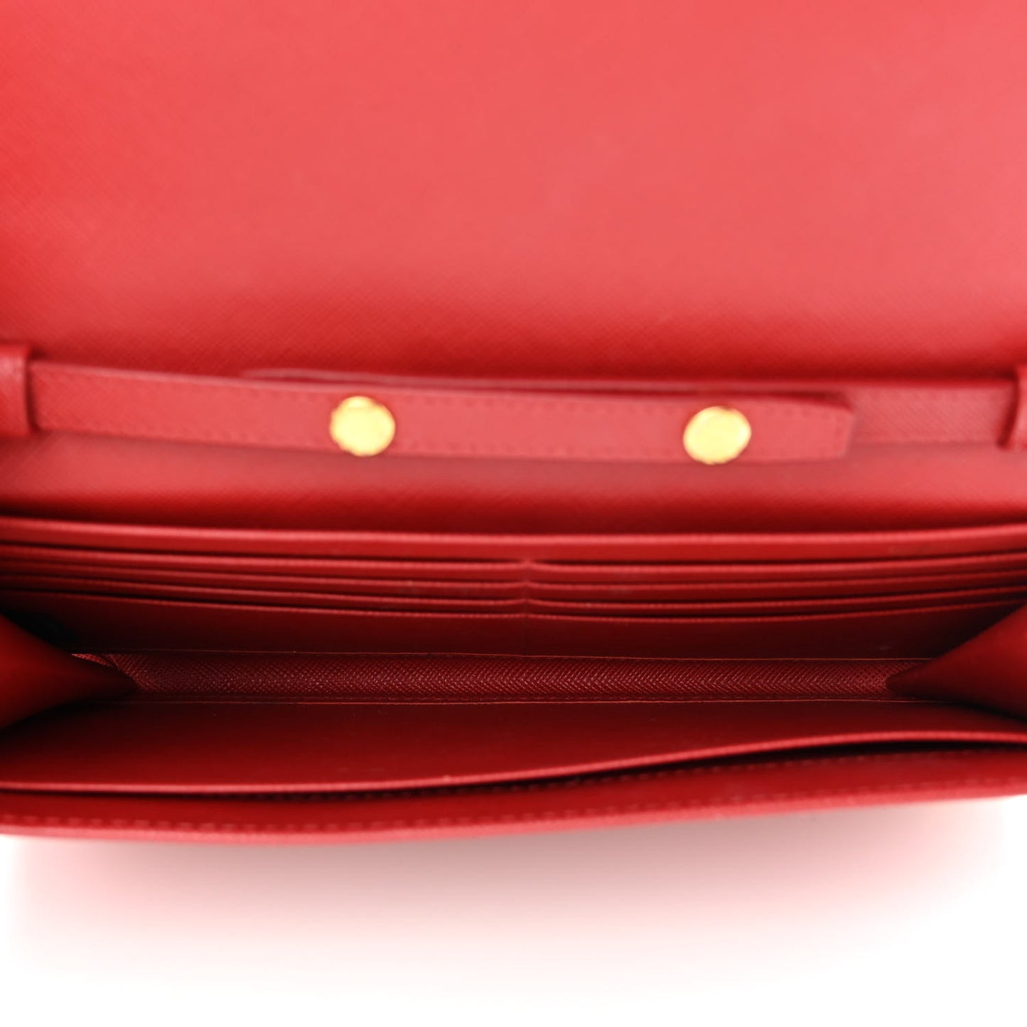 Saffiano Metal Bar Chain Wallet Fuoco