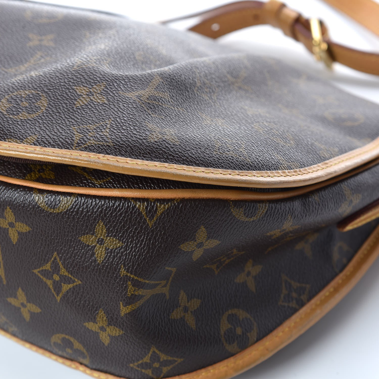 Louis Vuitton Monogram Menilmontant MM 12 of 21