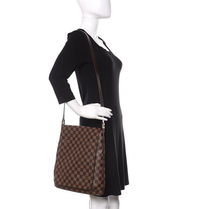 Louis Vuitton Damier Ebene Musette GM 2 of 12