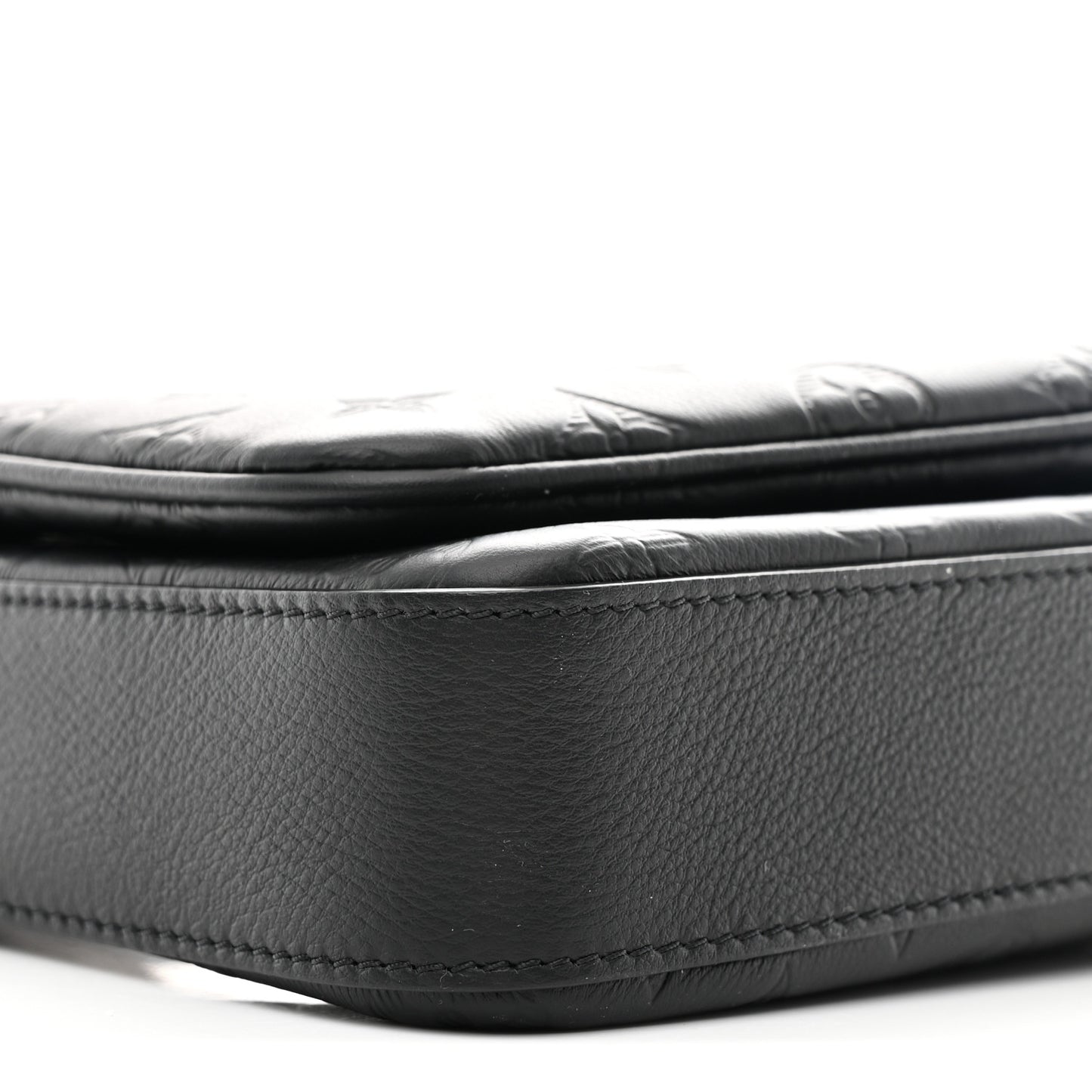 Calfskin Monogram Shadow Trio Messenger Black