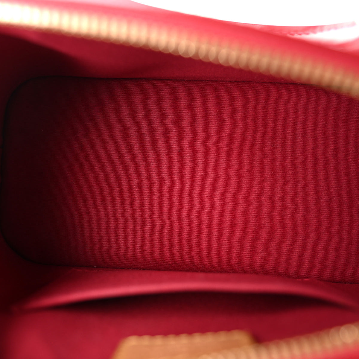 Louis Vuitton Vernis Alma BB Cherry 5 of 9