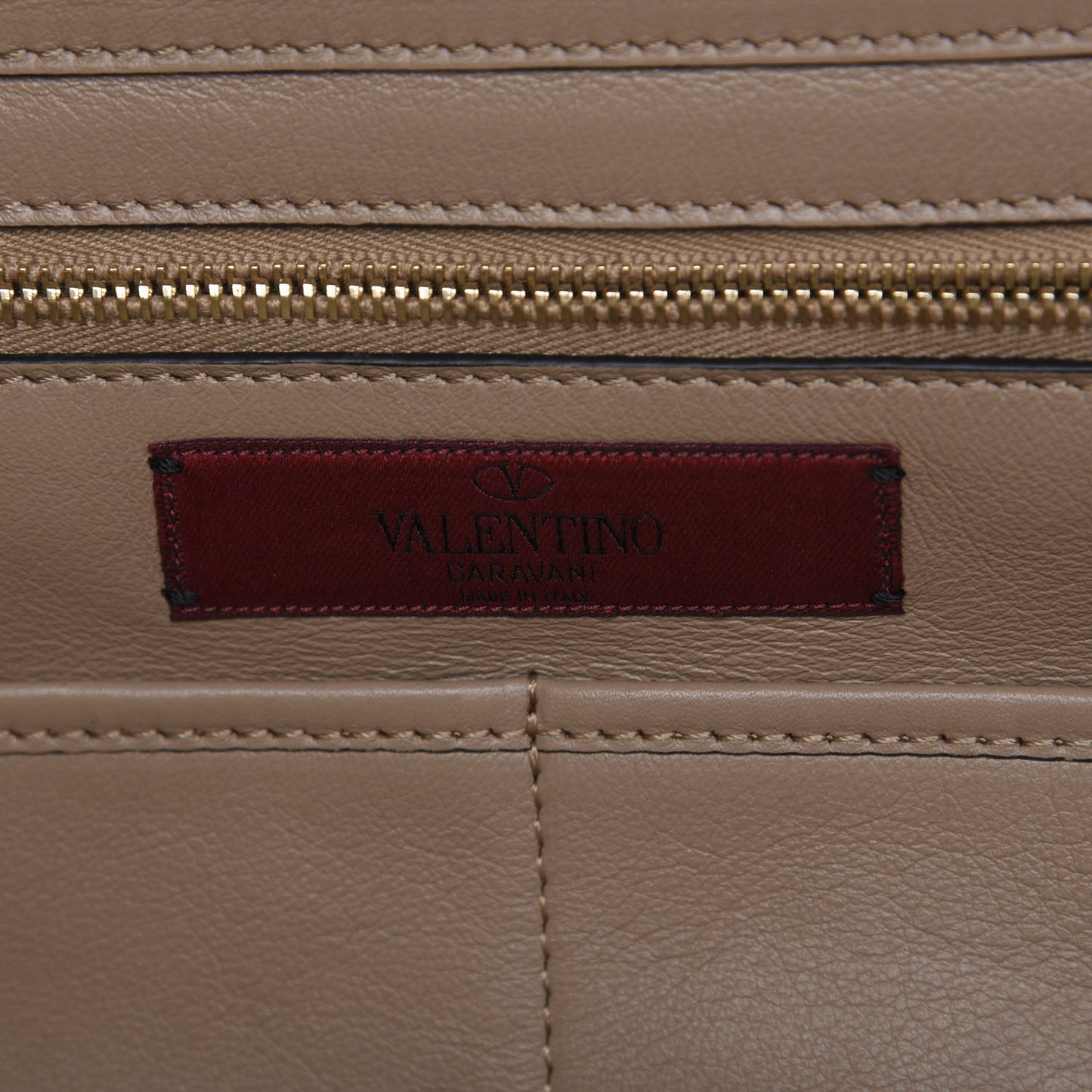 Vitello Medium Rockstud Tote Alpaca