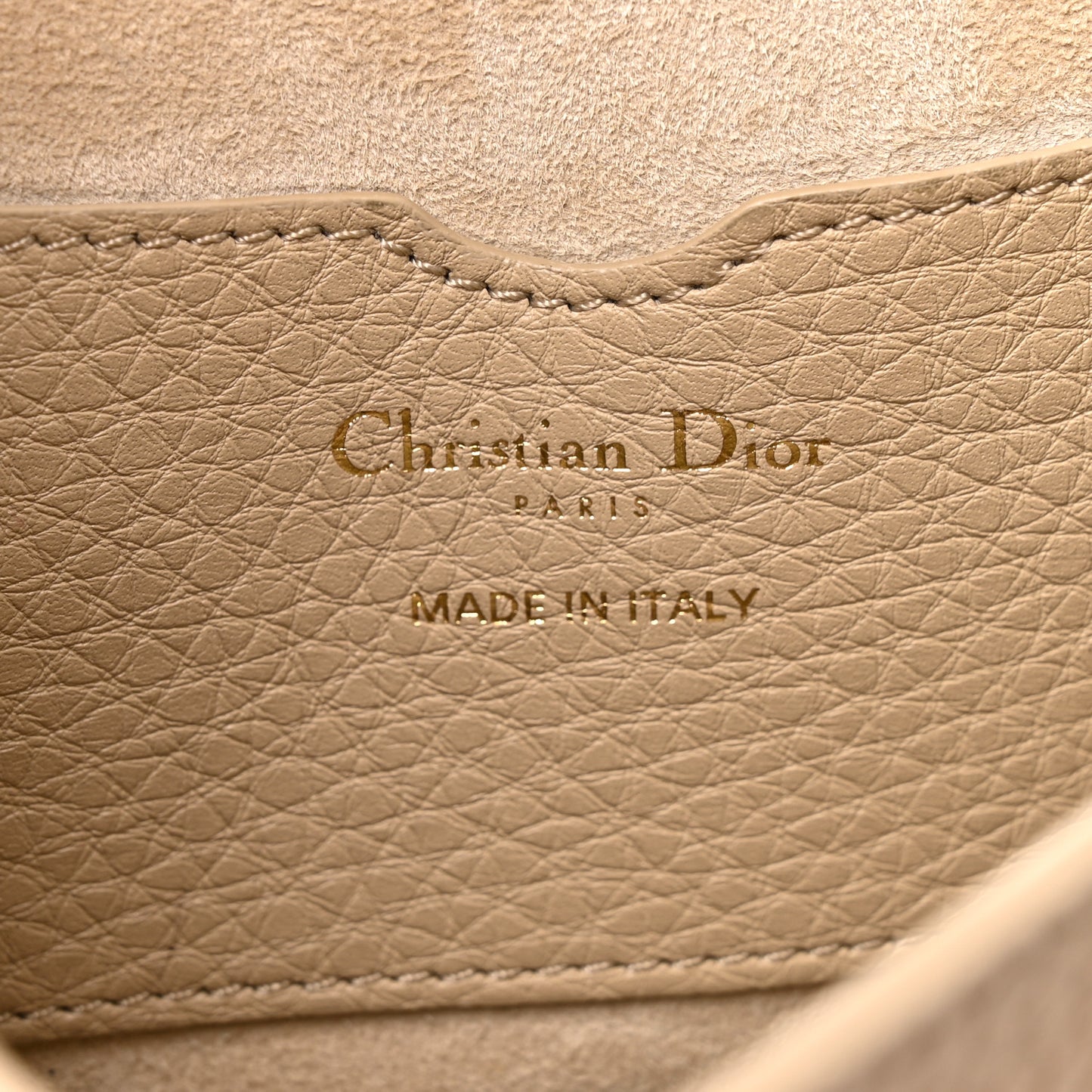 Grained Calfskin Large Bobby Flap Beige