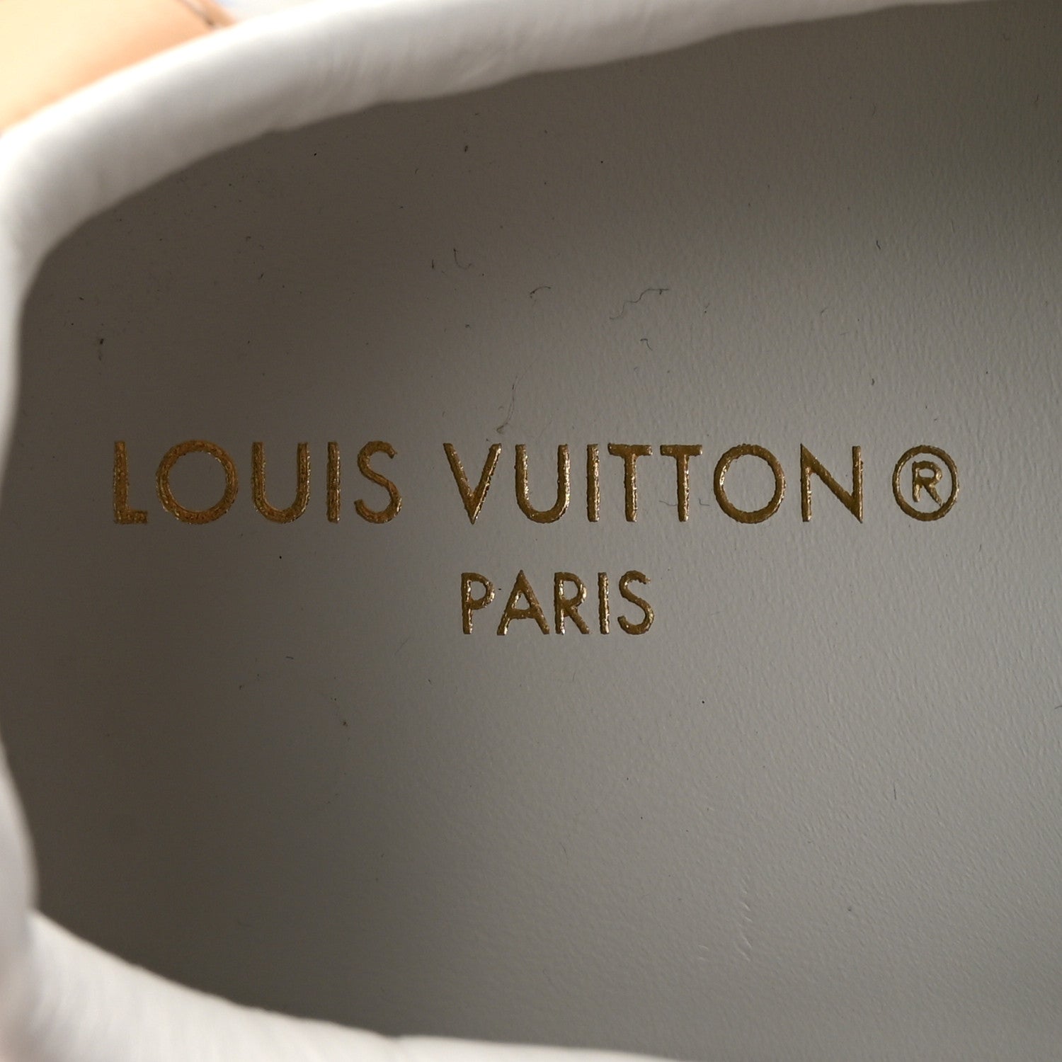 Louis Vuitton Damier Azur Front Row Sneaker 36 White 8 of 9