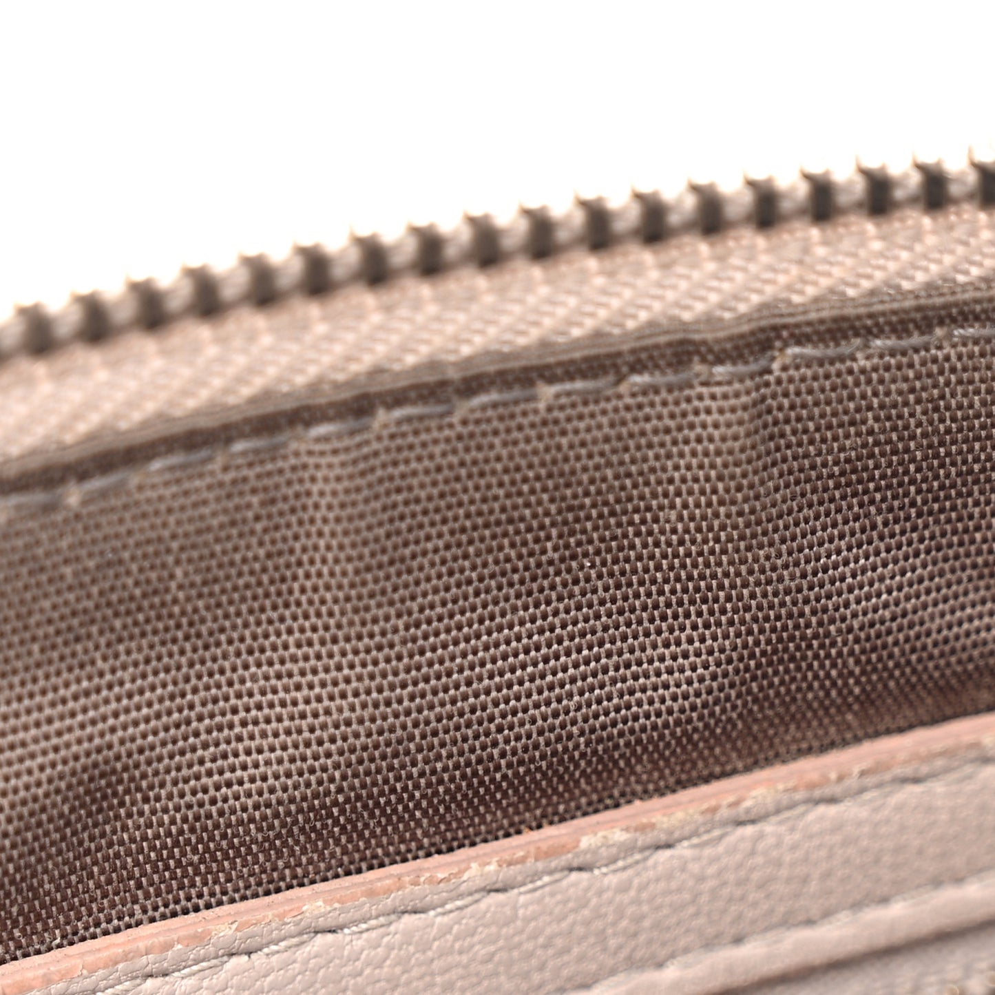 Lambskin Cannage Medium Granville Tote Grey