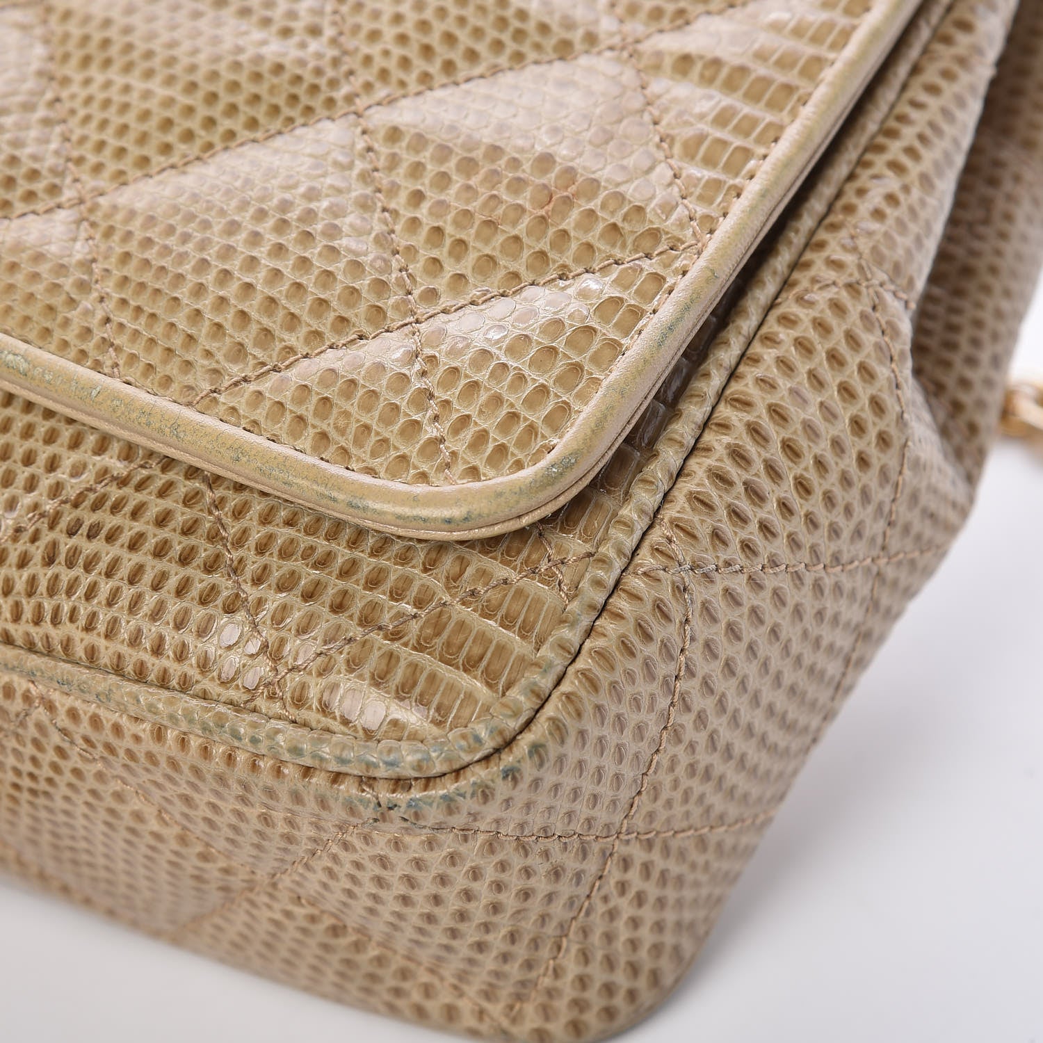 Chanel Lizard Small Square Flap Beige 21 of 25