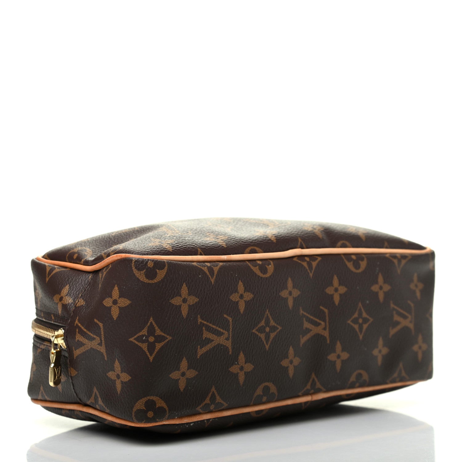 Louis Vuitton Monogram Toiletry Bag 25 4 of 12